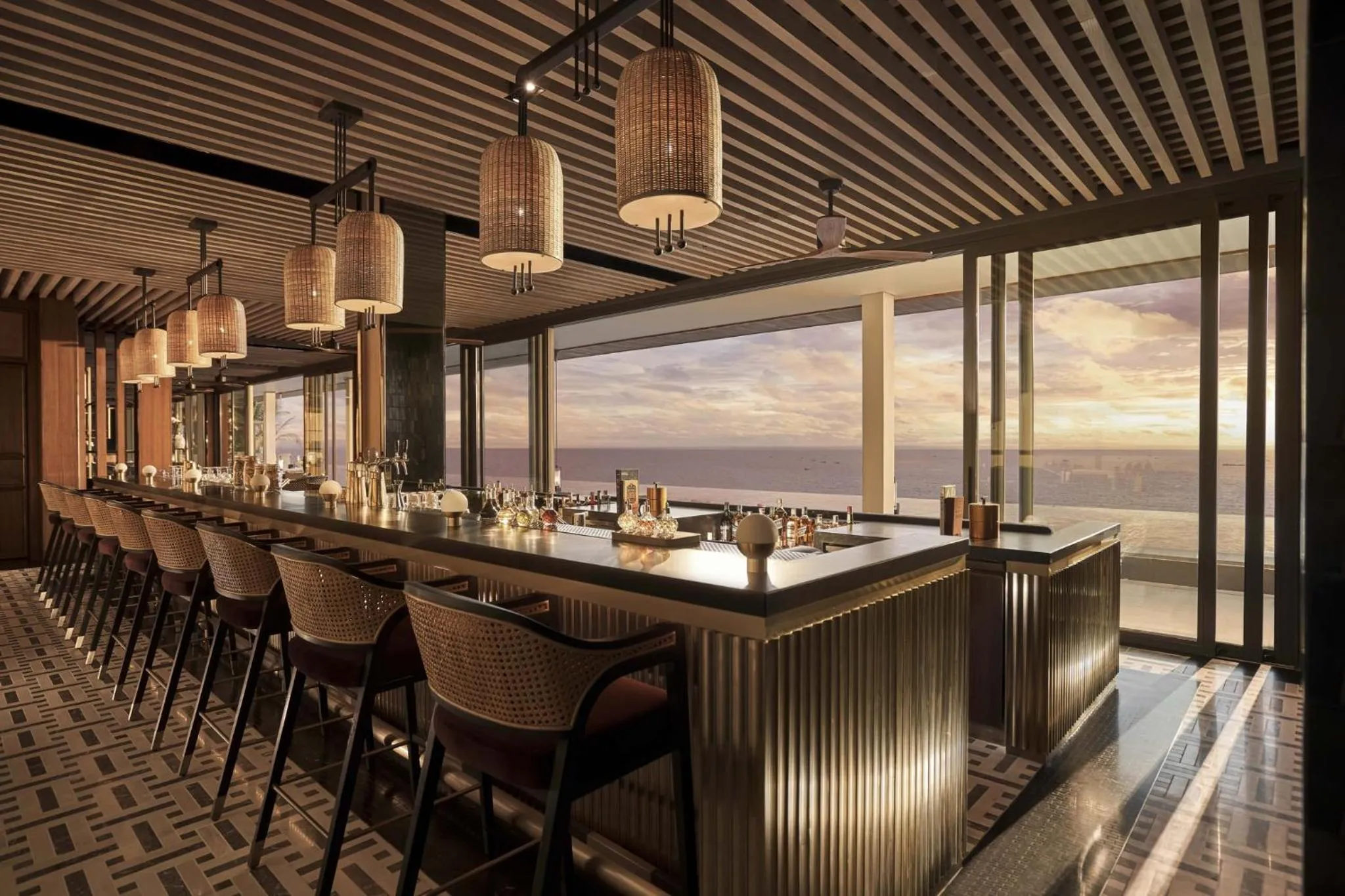 Lounge or bar in Regent Phu Quoc