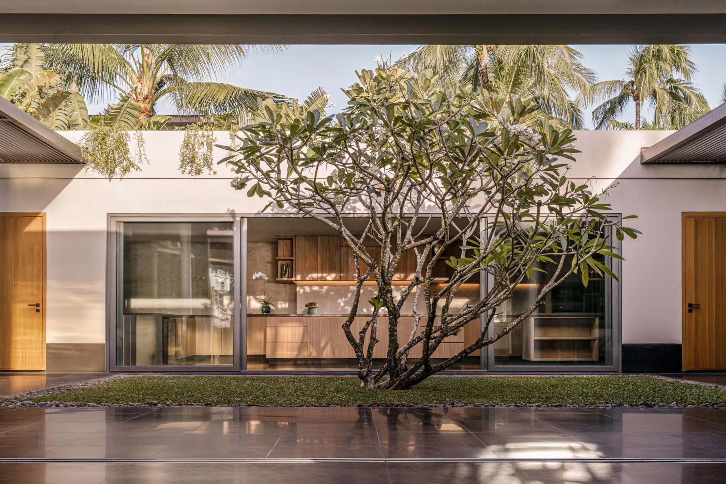 Photo of the whole room in Regent Phu Quoc