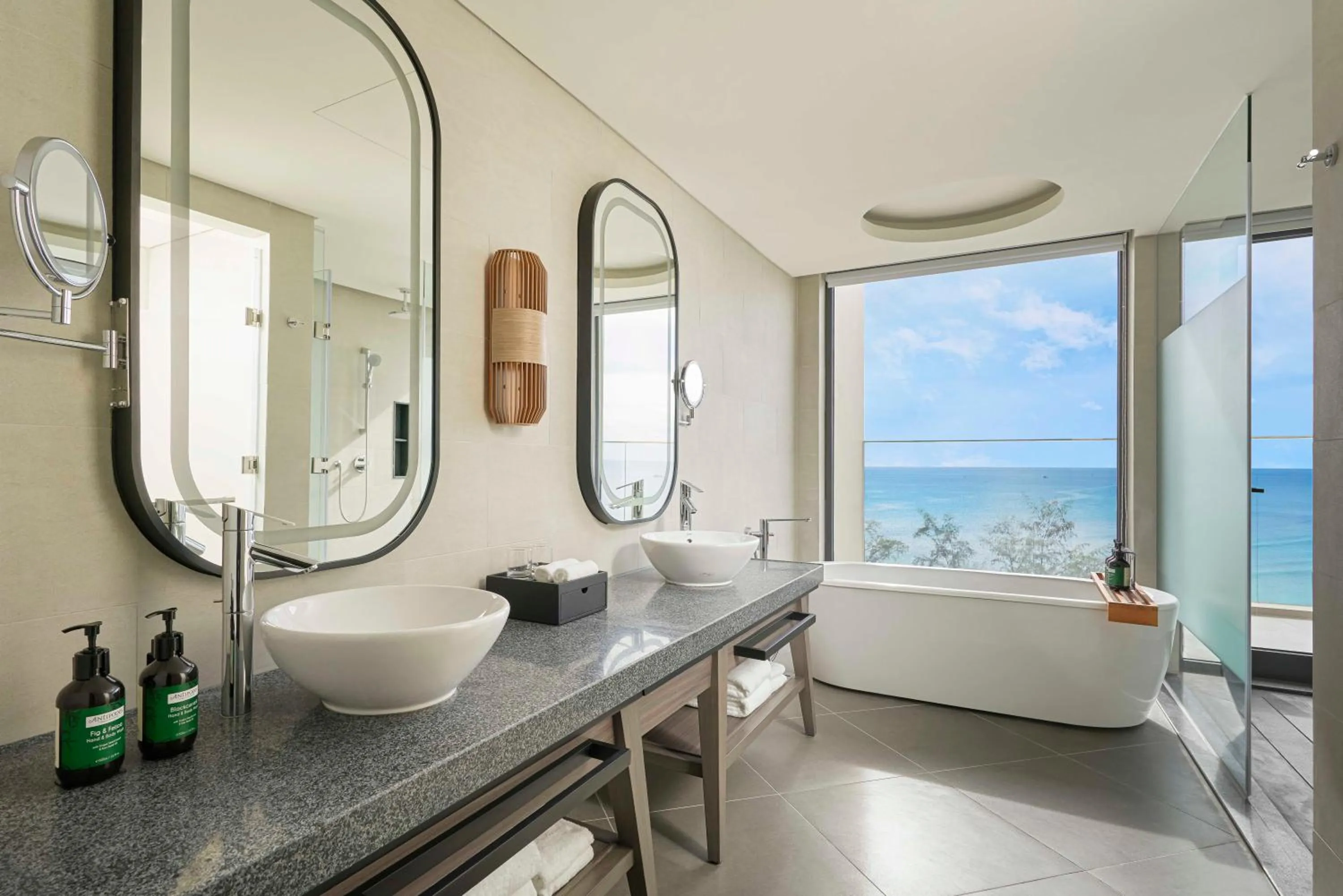 Bathroom in Crowne Plaza Phu Quoc Starbay by IHG