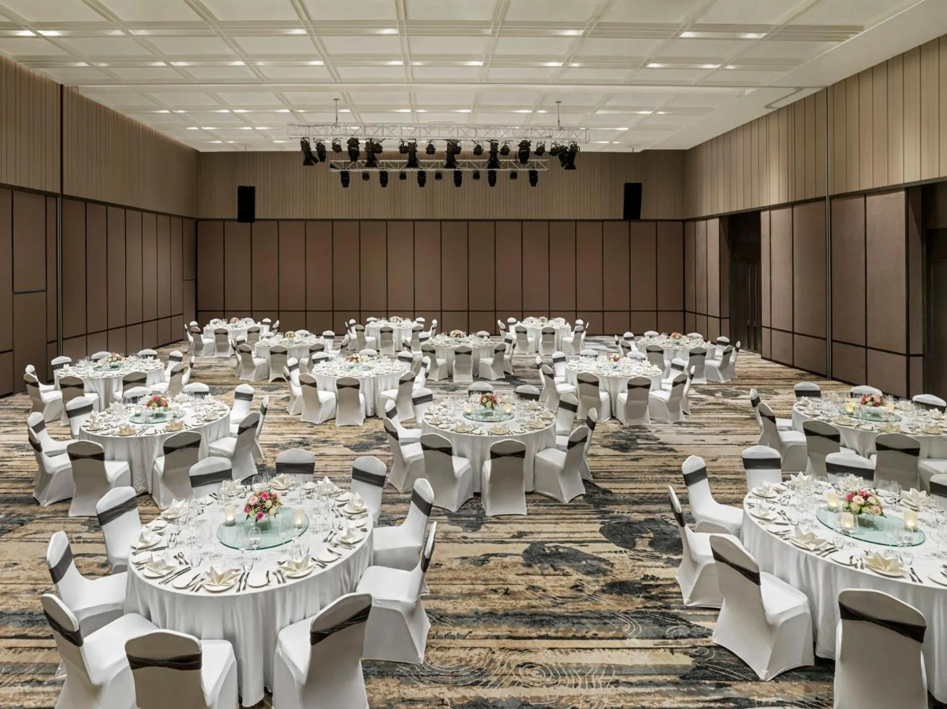 Meeting/conference room in Crowne Plaza Phu Quoc Starbay by IHG