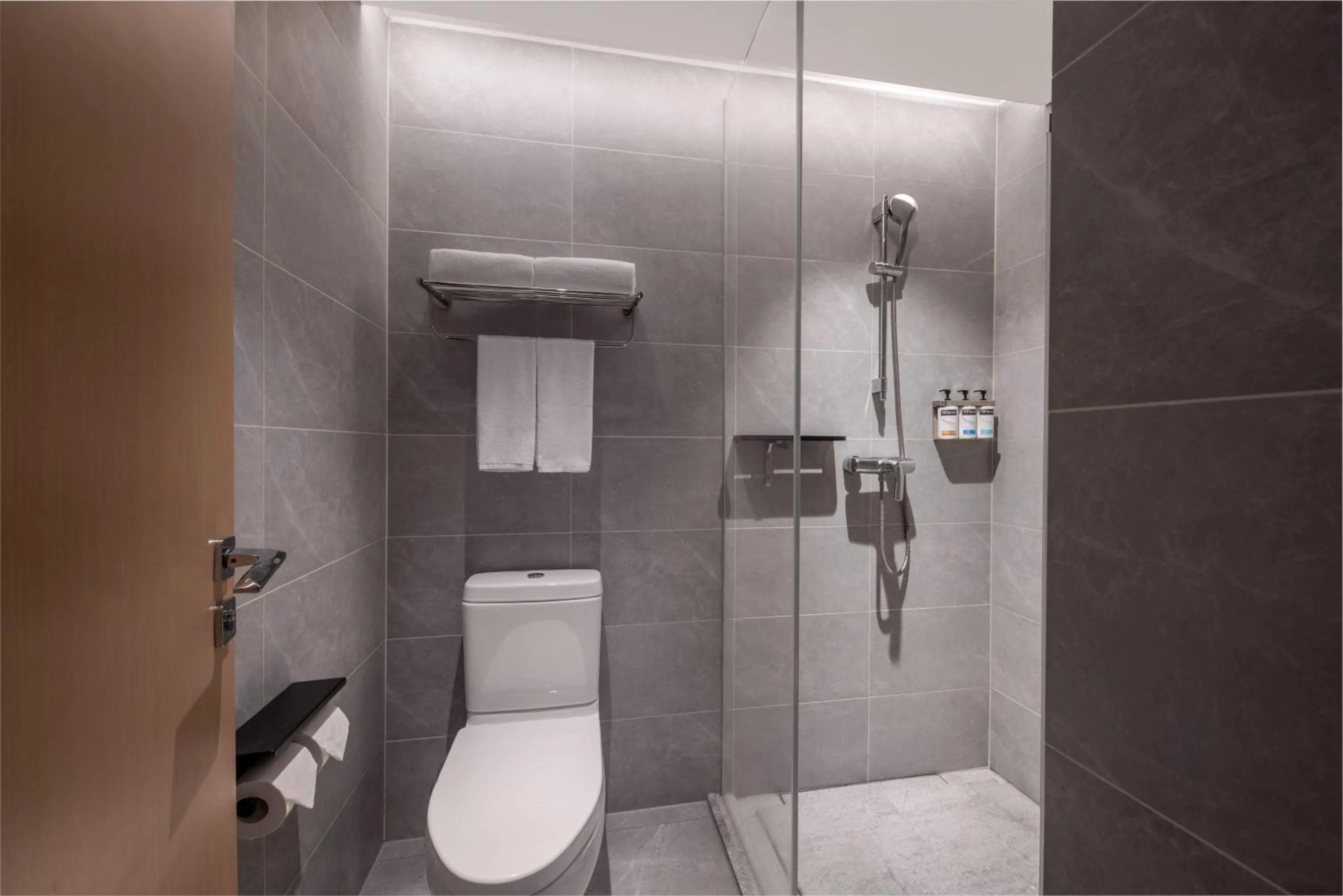 Bathroom in Holiday Inn Express Shenzhen Longhua by IHG