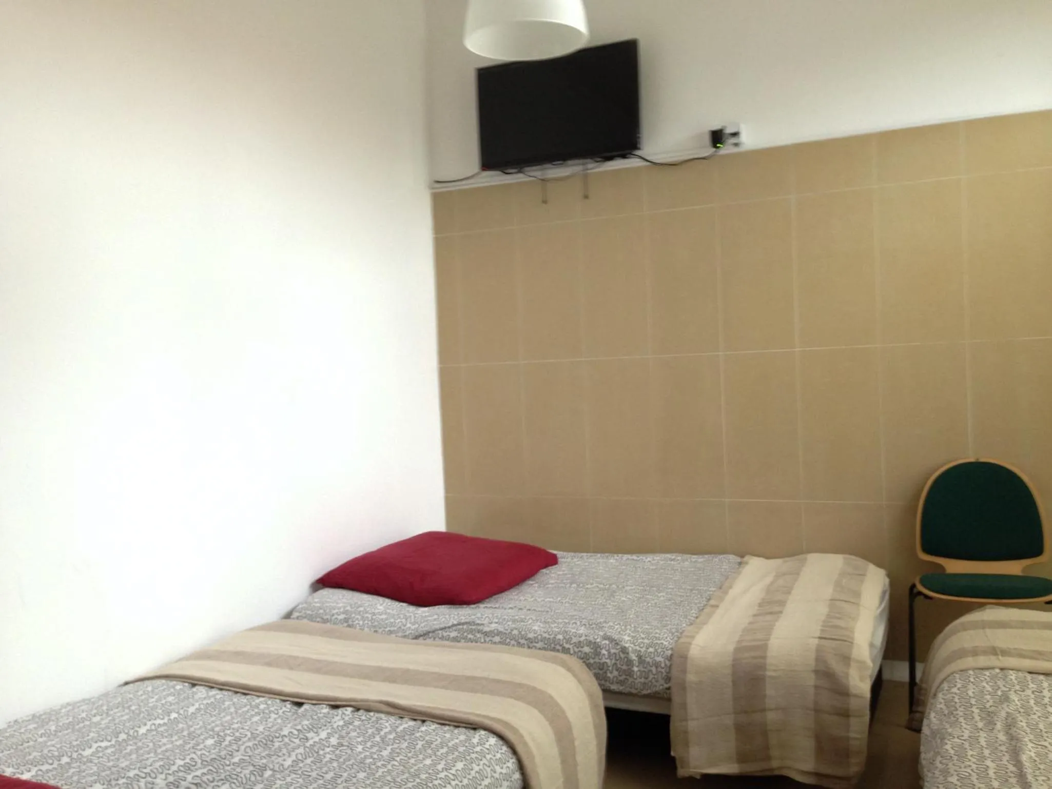 Bed in Green Country Hostel