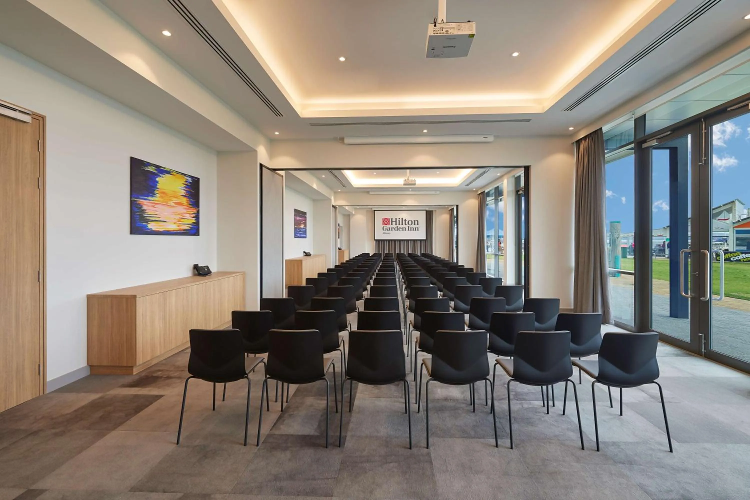 Meeting/conference room in Hilton Garden Inn Albany, WA
