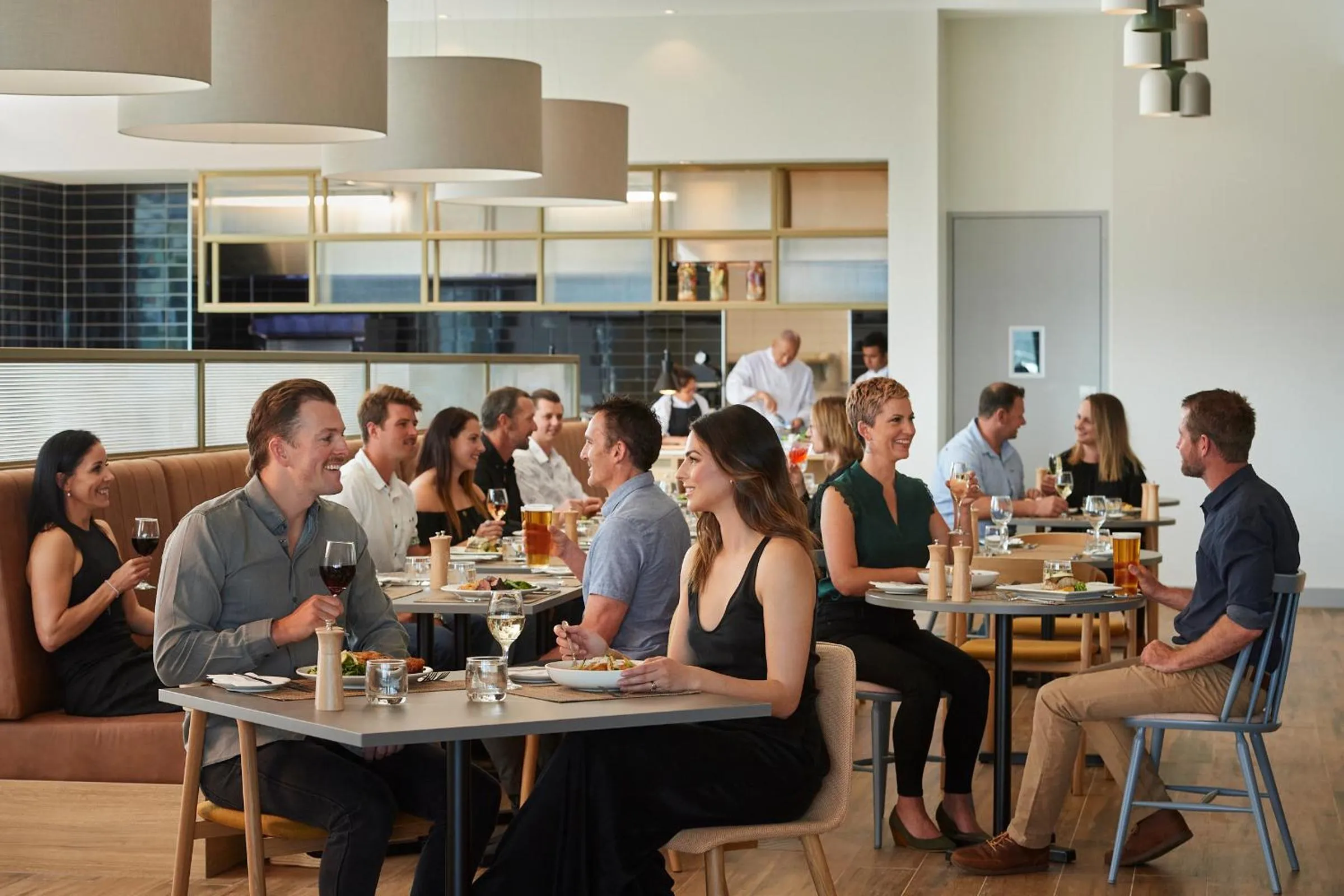 Restaurant/places to eat in Hilton Garden Inn Albany, WA