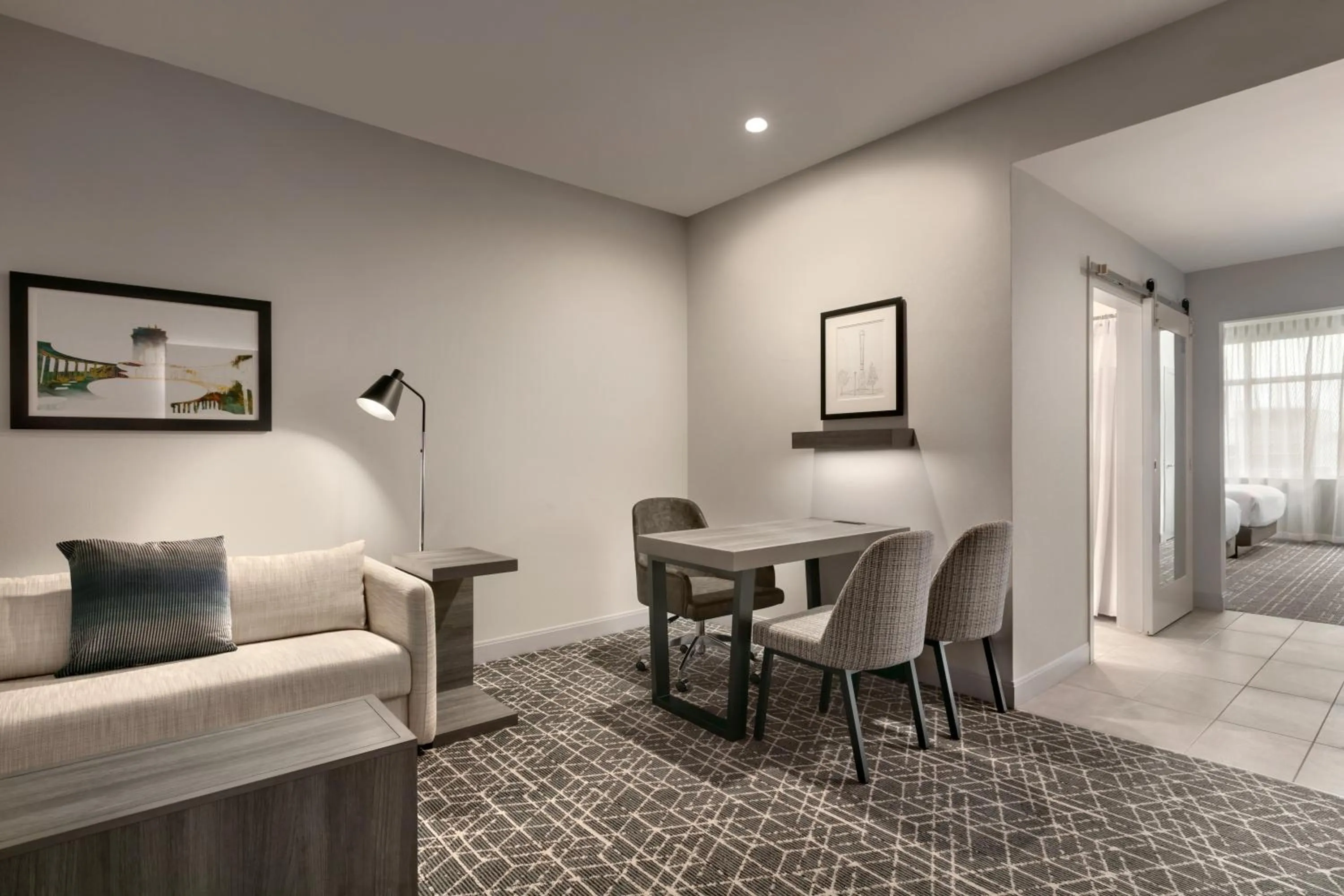 Bed in Embassy Suites by Hilton Atlanta Midtown