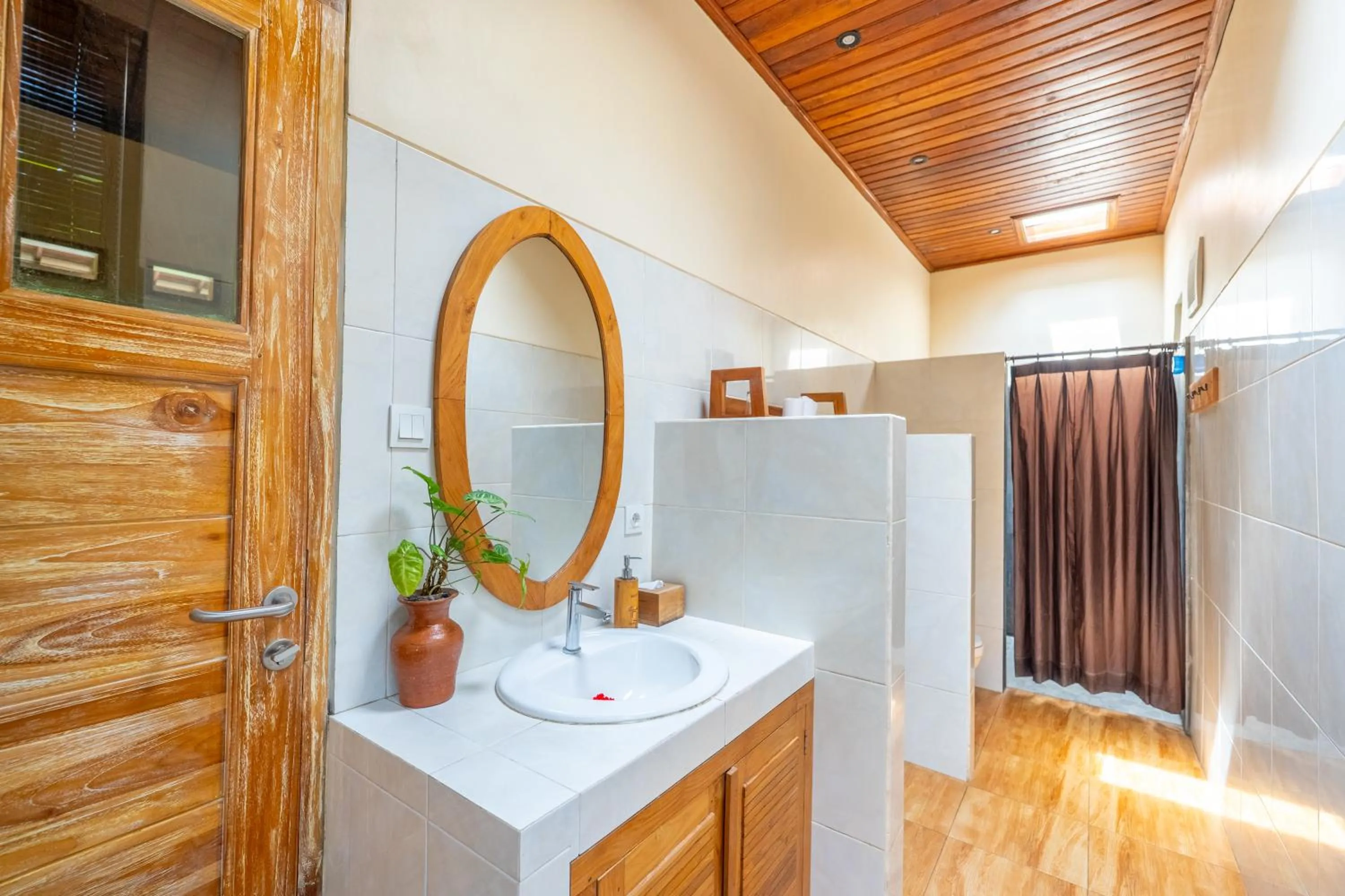 Bathroom in Prayatna Villas