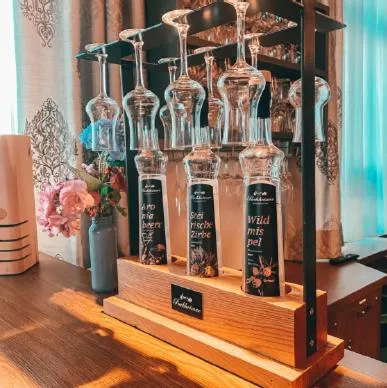 Restaurant/places to eat in Hotel Bayrischer Hof