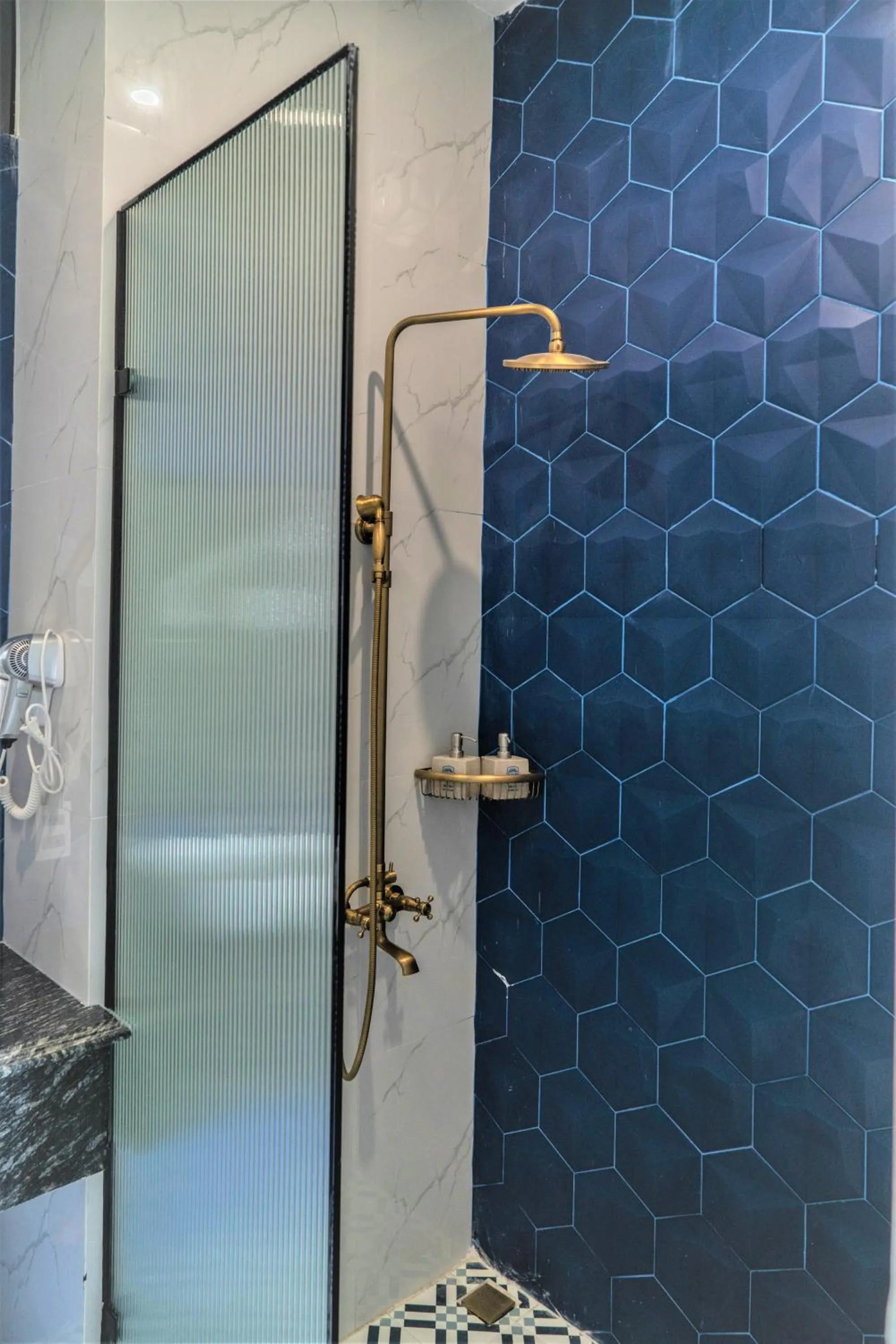 Bathroom in Padona Hotel