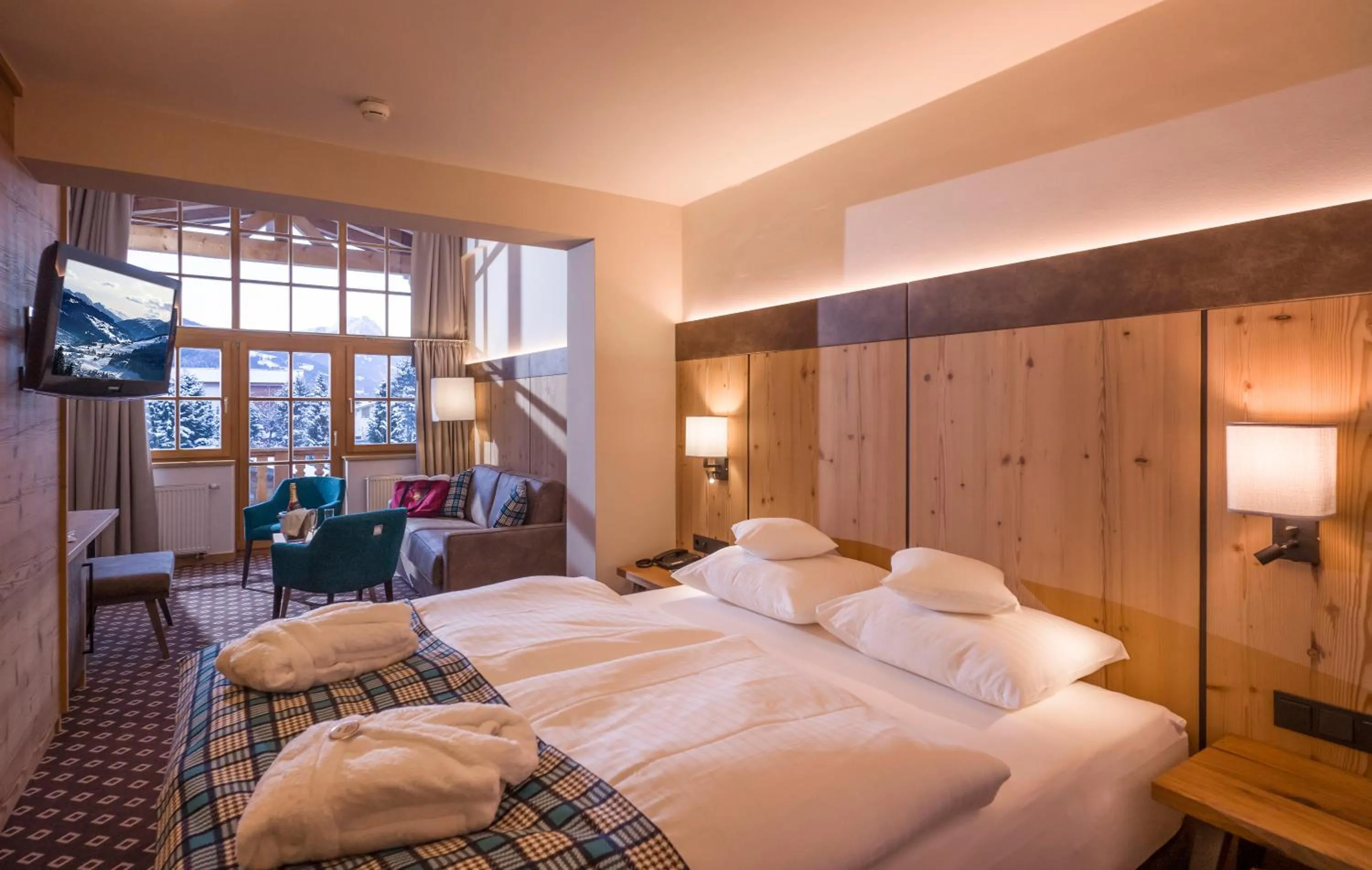 Bed in Hotel & Spa Sonne 4 Sterne Superior