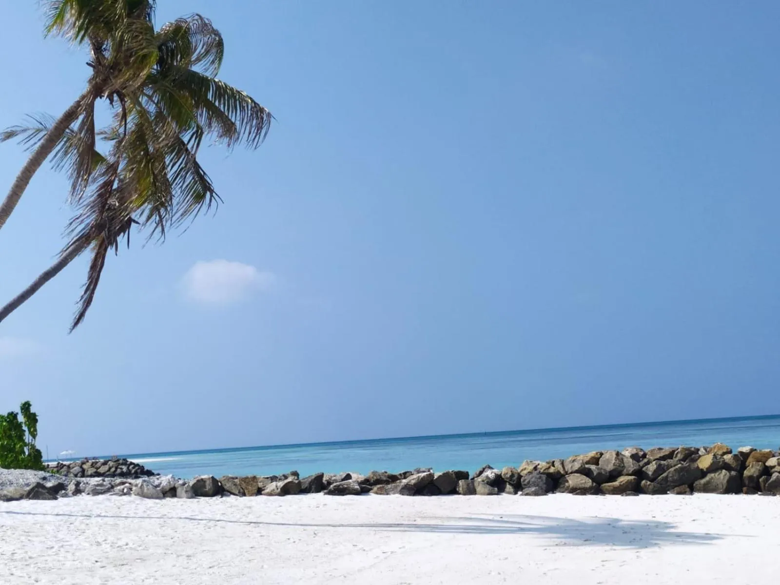 Beach in Courtyard Guesthouse