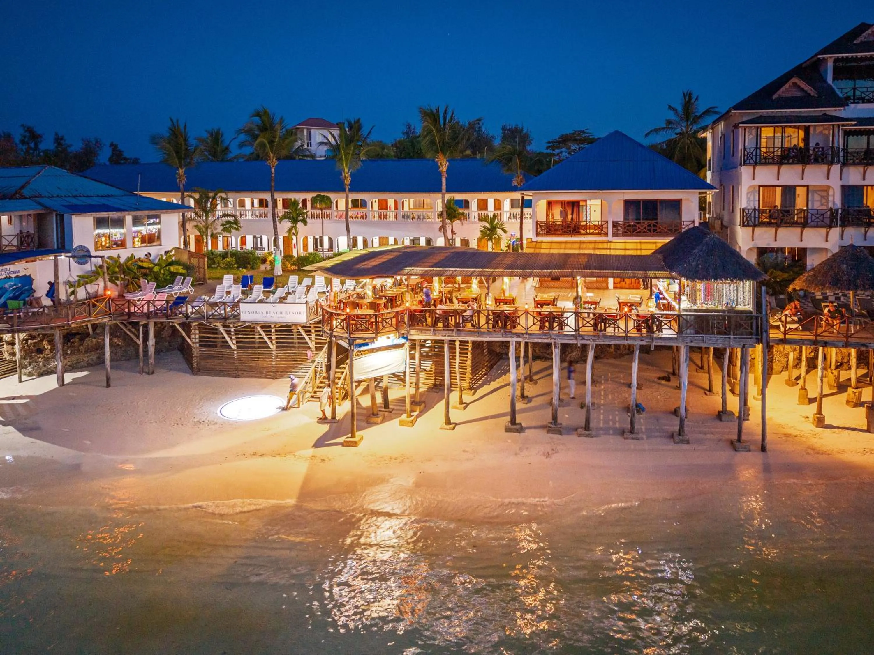 Restaurant/places to eat in Zenobia Beach Resort