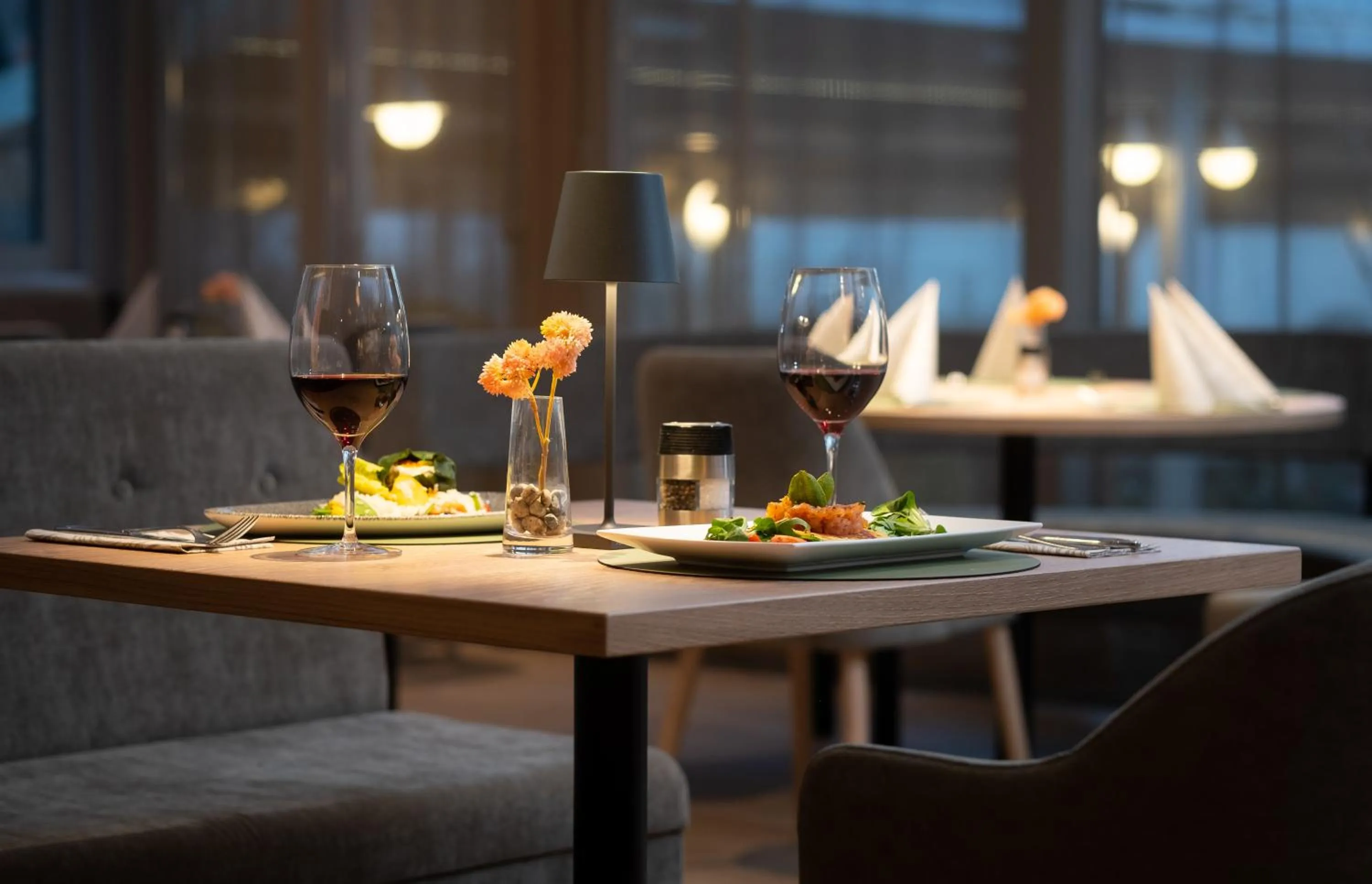 Restaurant/places to eat in Hotel Post Wrann