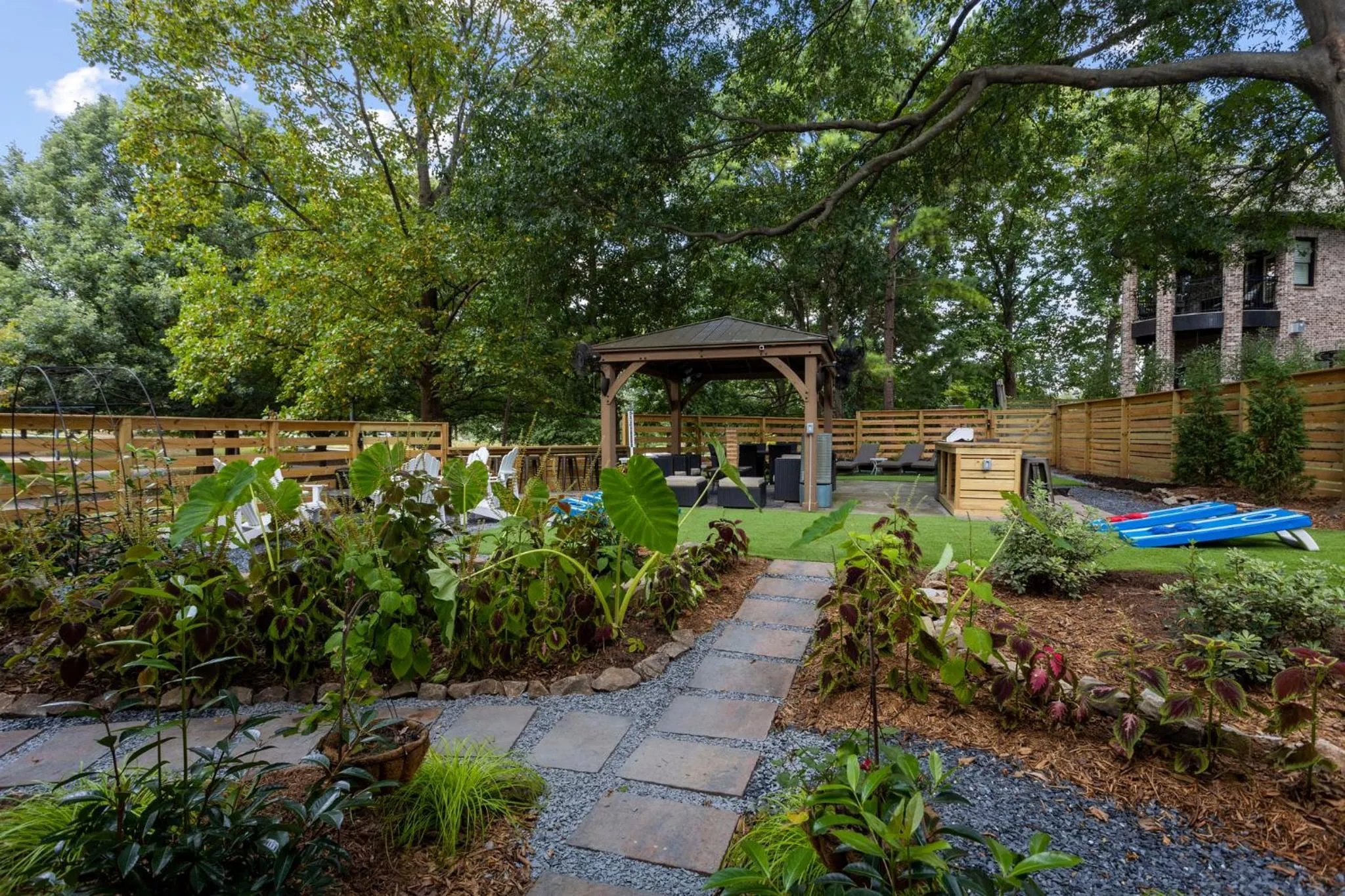 The Dobbs Atlanta Beltline - Luxury & Location, 1 Mile to Downtown Atlanta