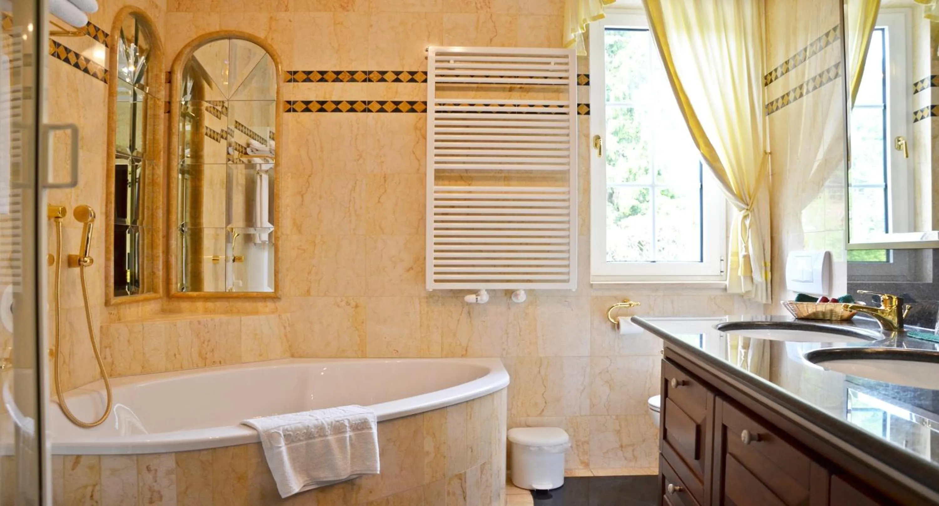 Day in Seehotel Porcia