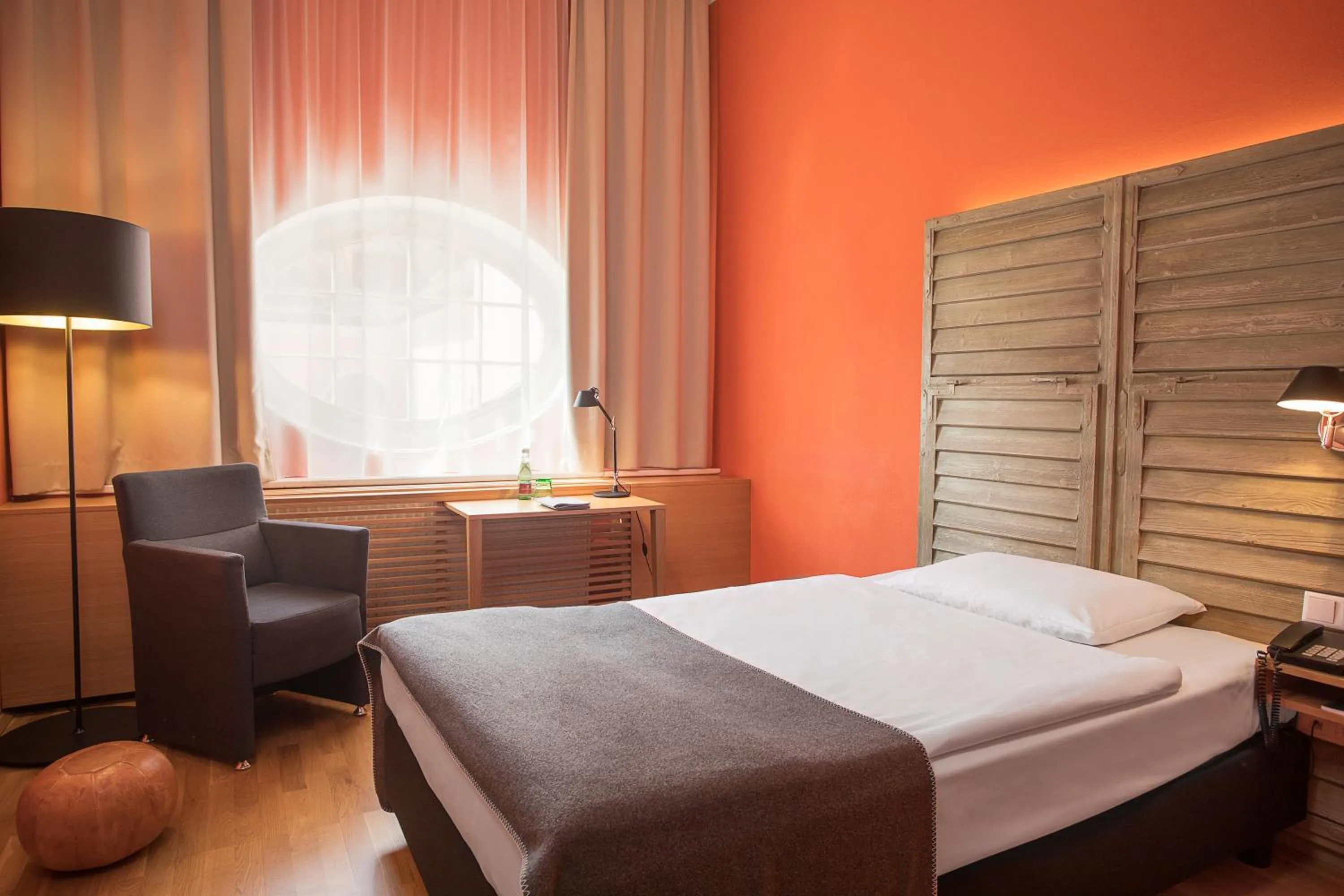 Photo of the whole room, Bed in Hotel Schloss Leopoldskron