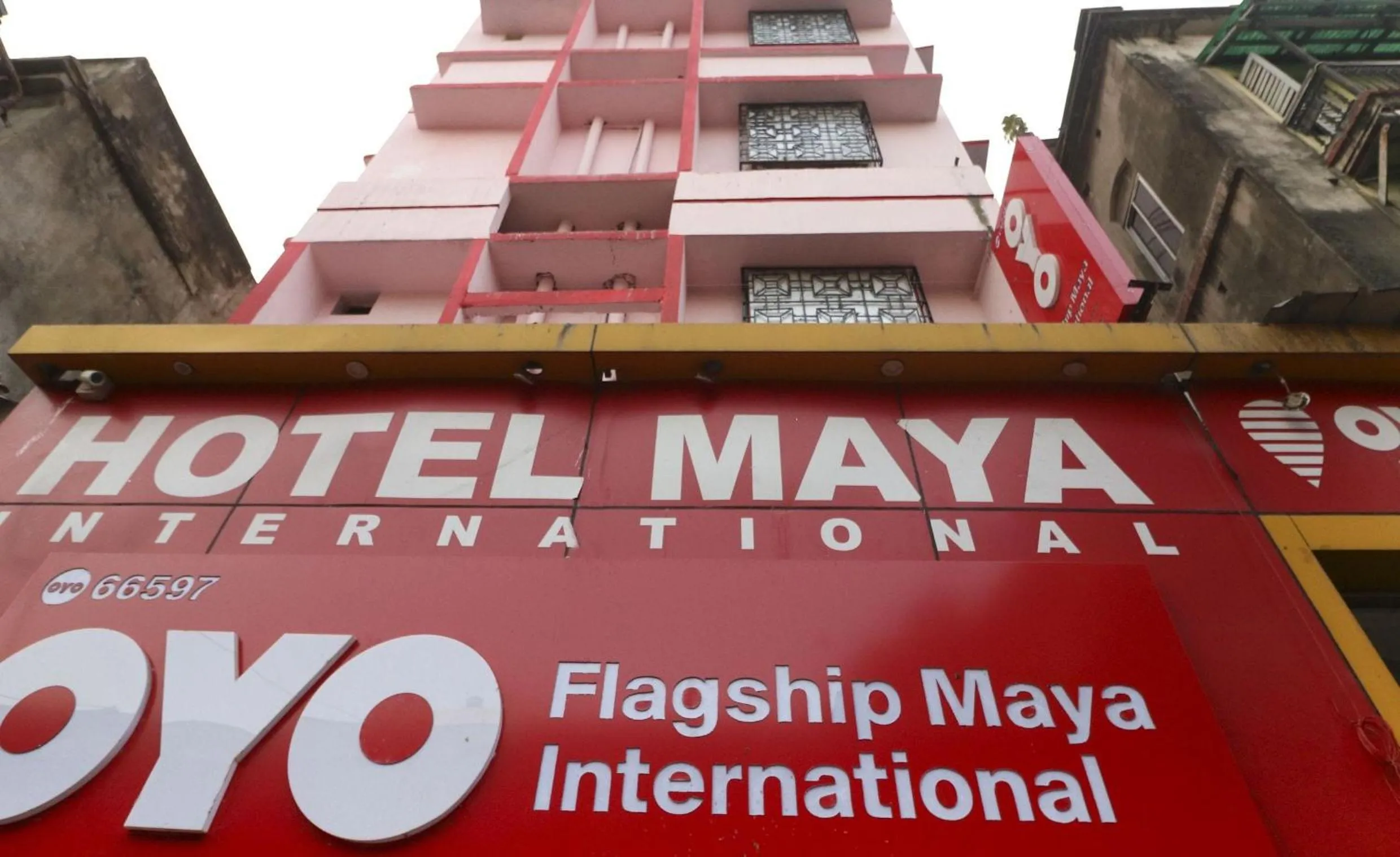 Facade/entrance in Hotel O Home Cozy Studio Collage Square Hotel Maya International Near St. Thomas's Church