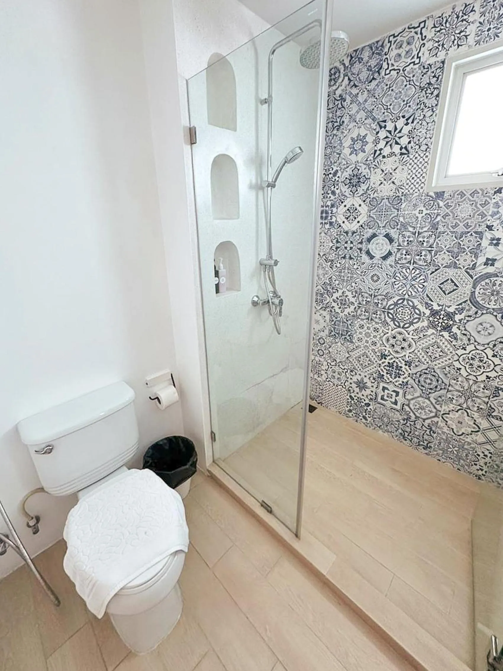 Bathroom in Costa Beach Residence & Jacuzzi