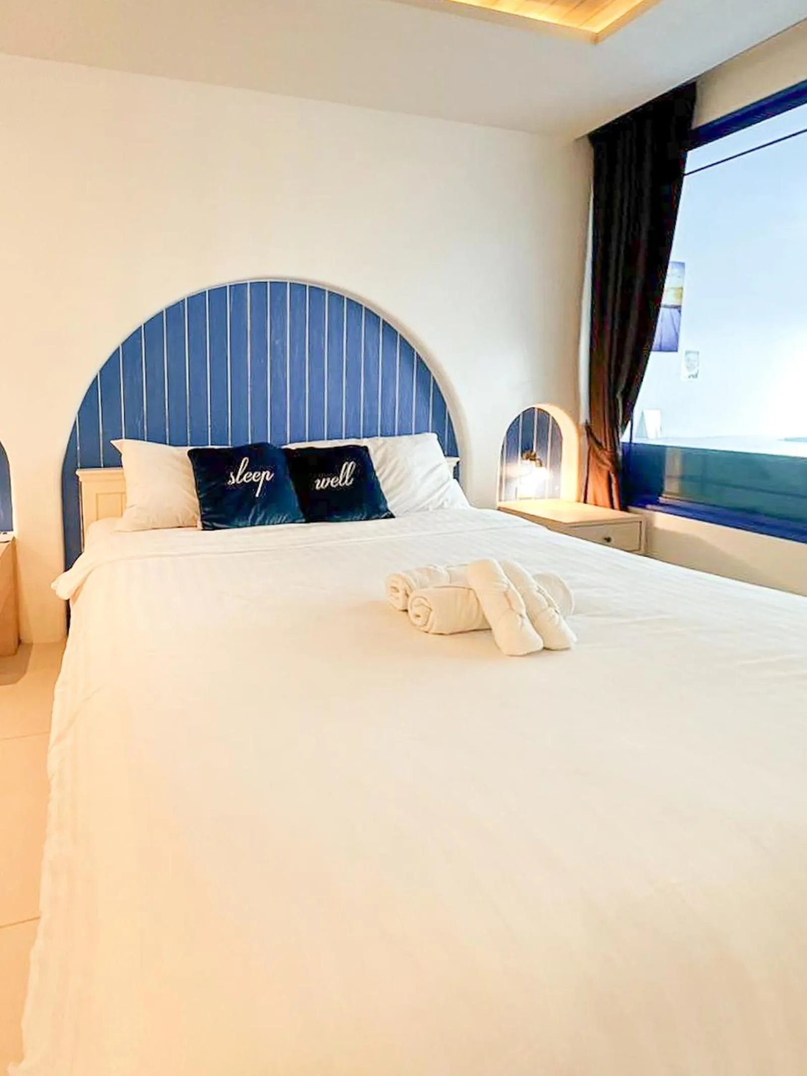 Bed in Costa Beach Residence & Jacuzzi