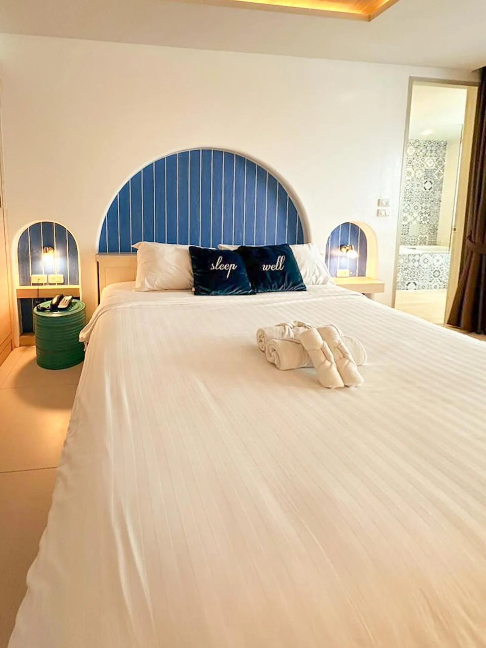 Bed in Costa Beach Residence & Jacuzzi