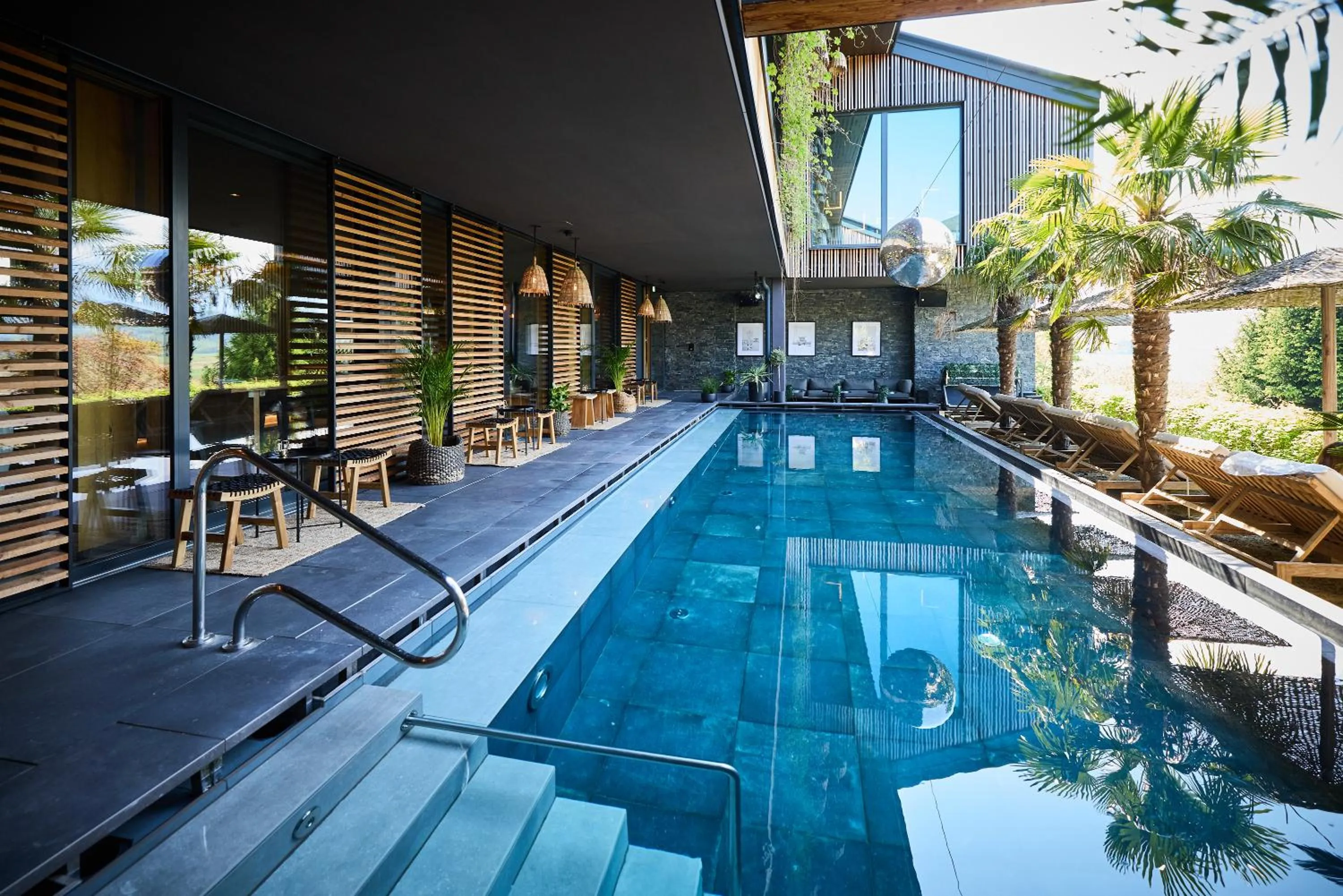 Swimming pool in Hotel Gerl