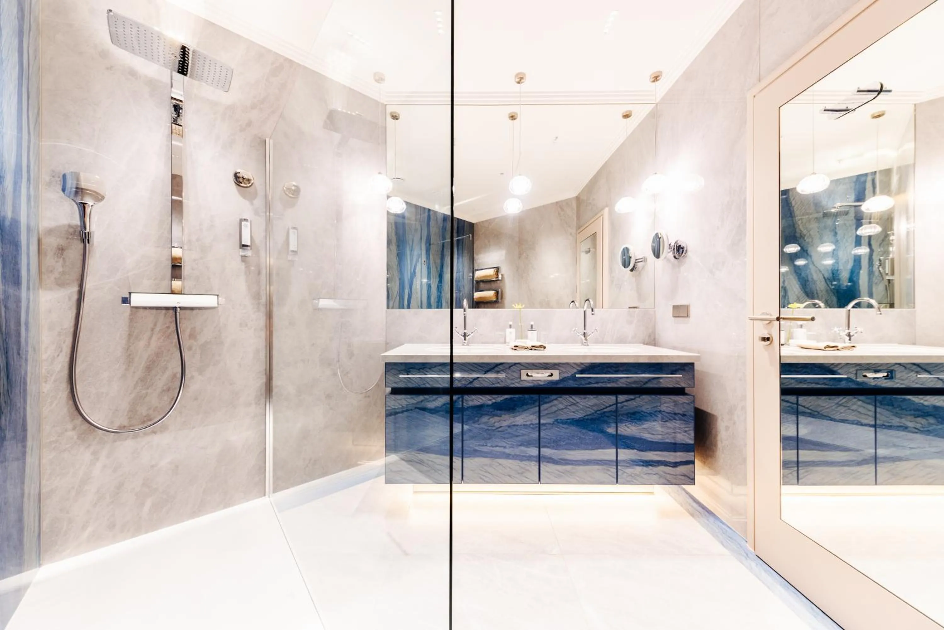 Bathroom in Hotel Schloss Seefels