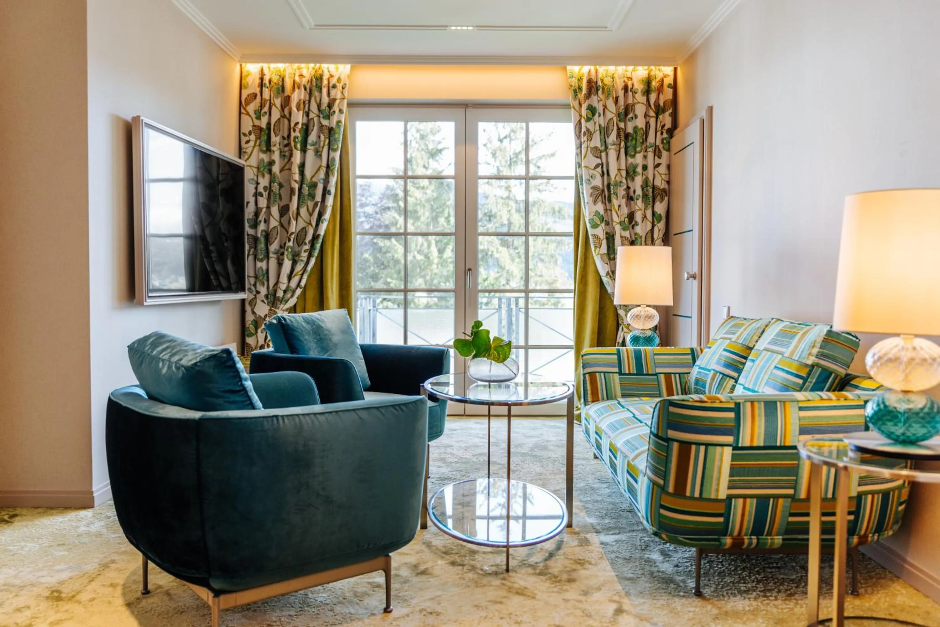 Seating area in Hotel Schloss Seefels