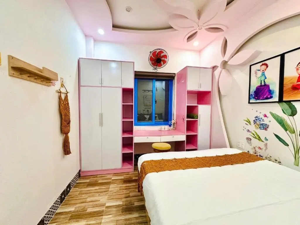 Bed in Lazy Bear Villa By The Little Hoi An