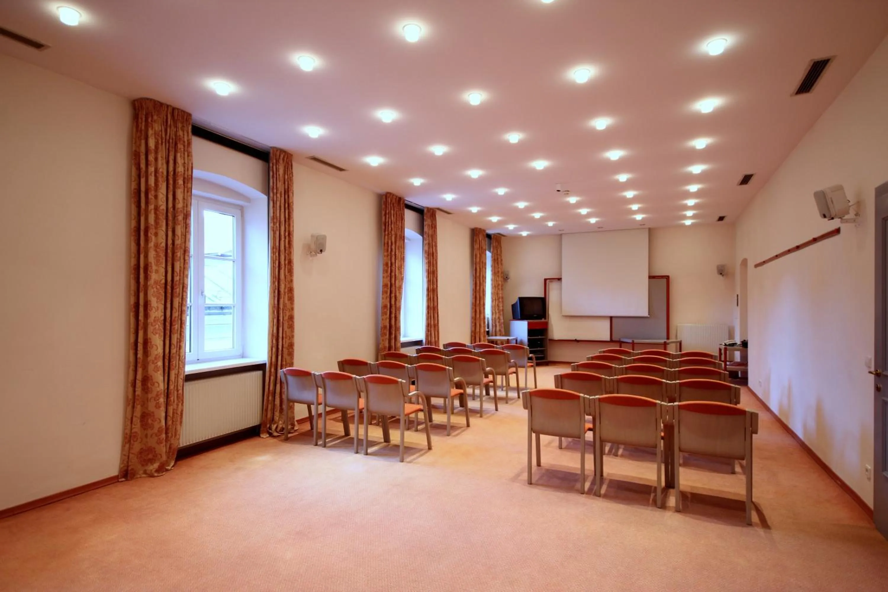 Business facilities in Carinthia Stadthotel