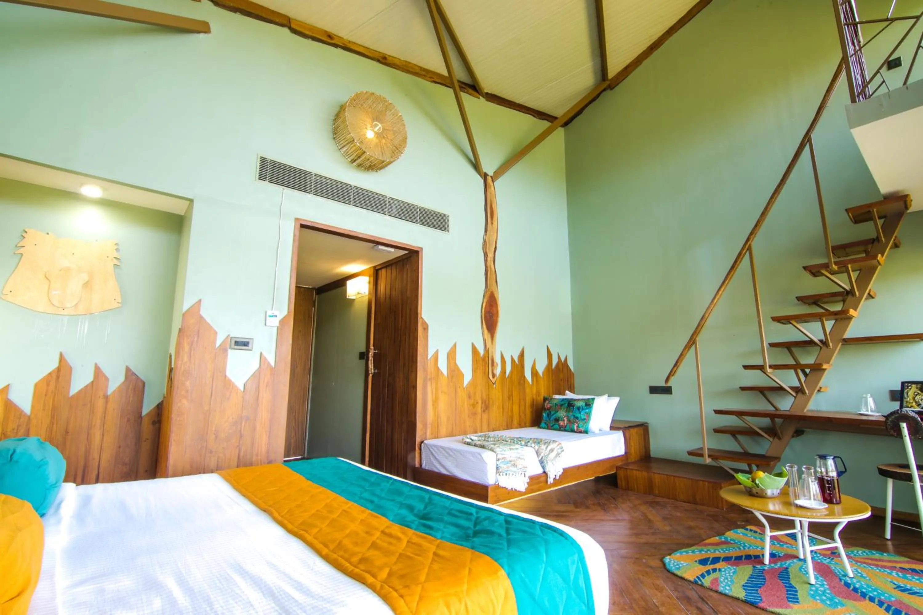 Bed in Tadoba Jungle Camp