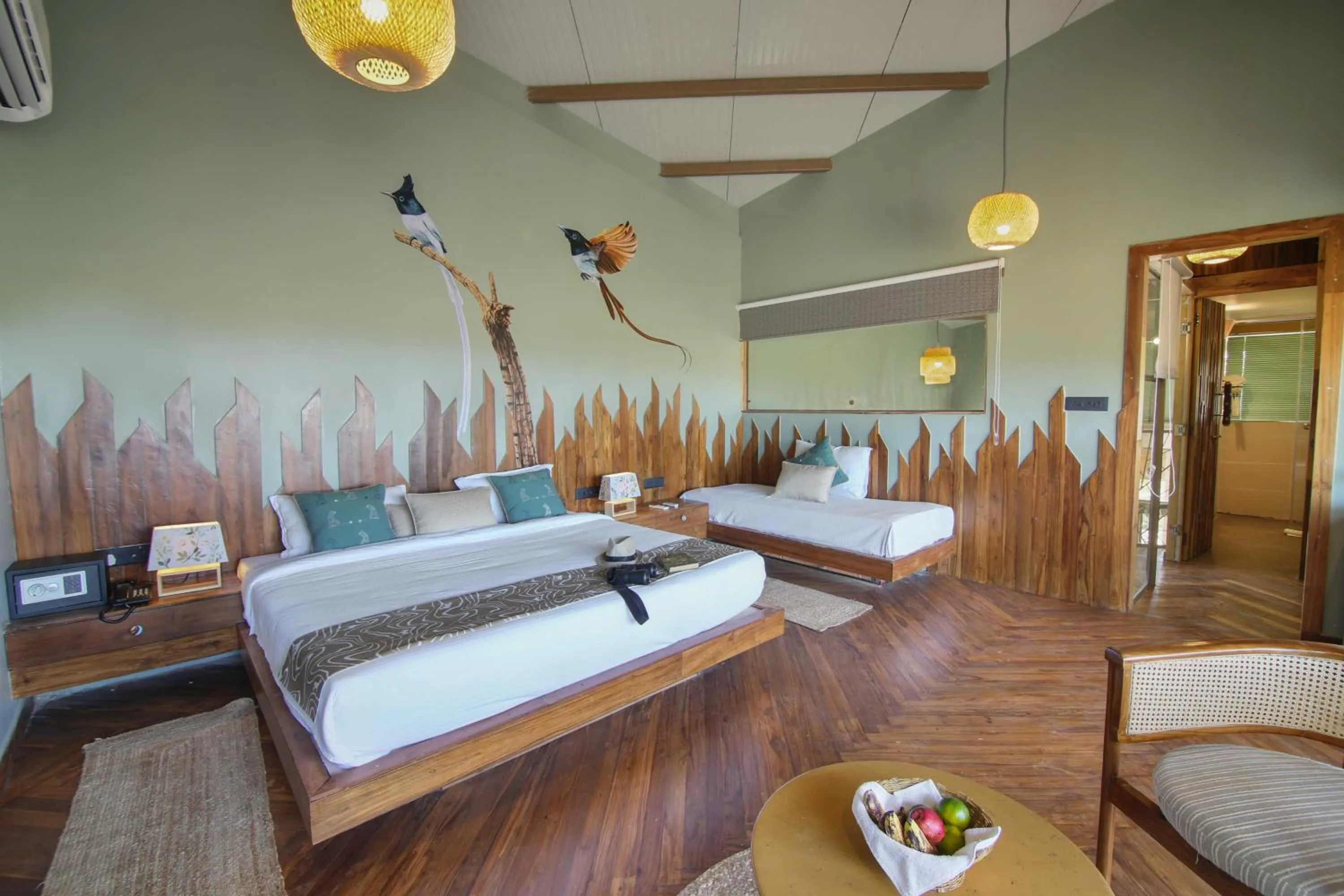 Photo of the whole room, Bed in Tadoba Jungle Camp