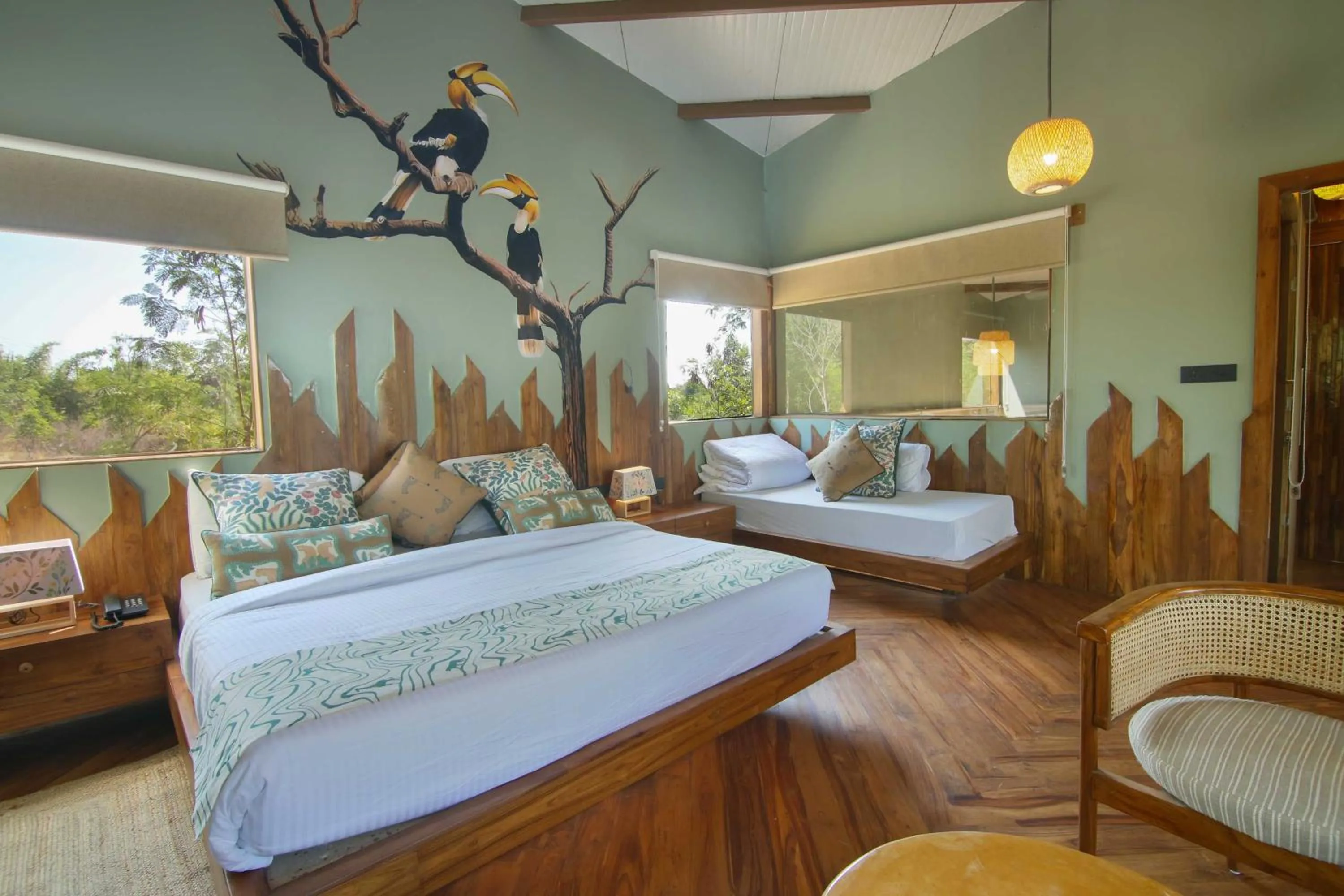 Photo of the whole room, Bed in Tadoba Jungle Camp