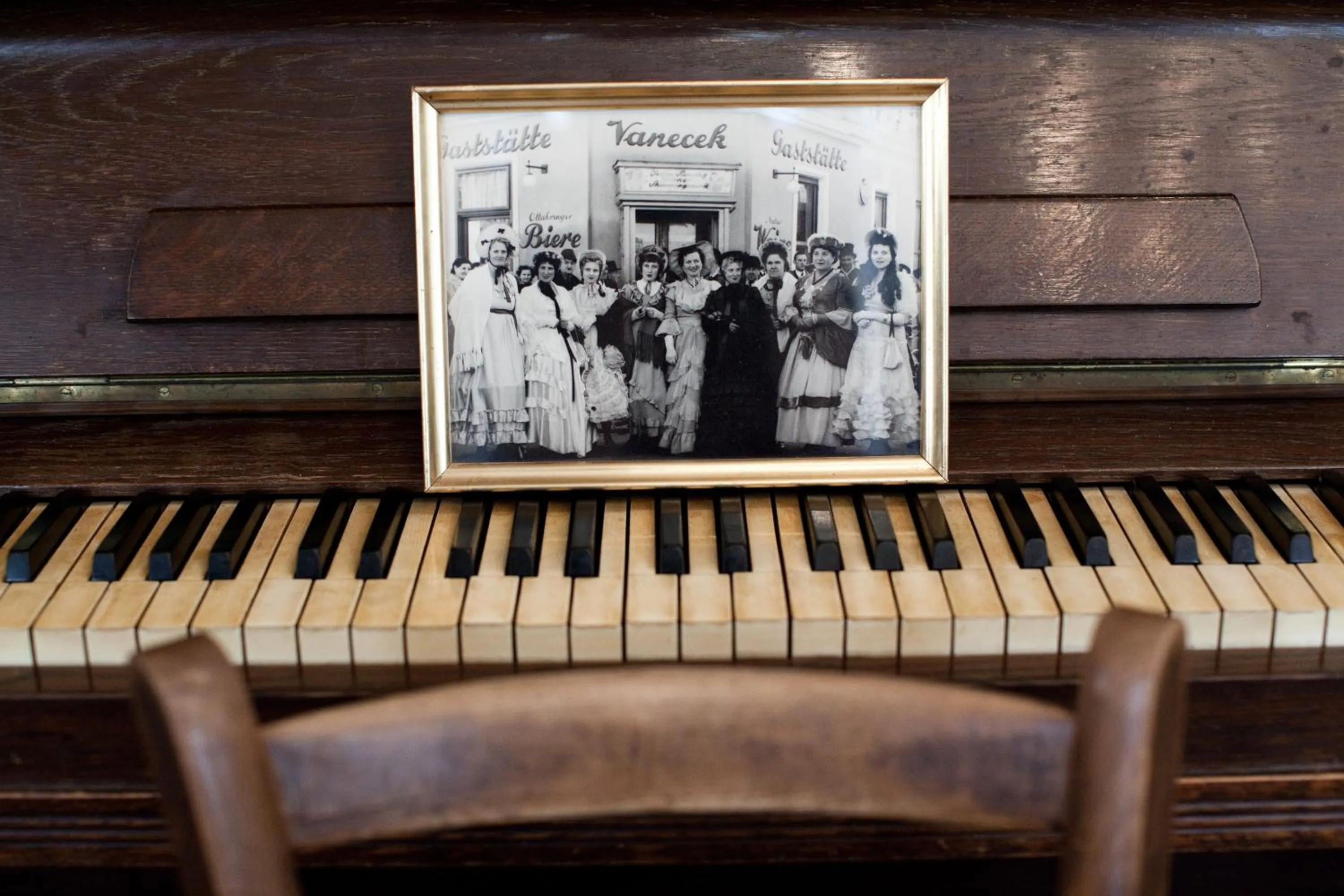 Decorative detail in Hotel Schwalbe