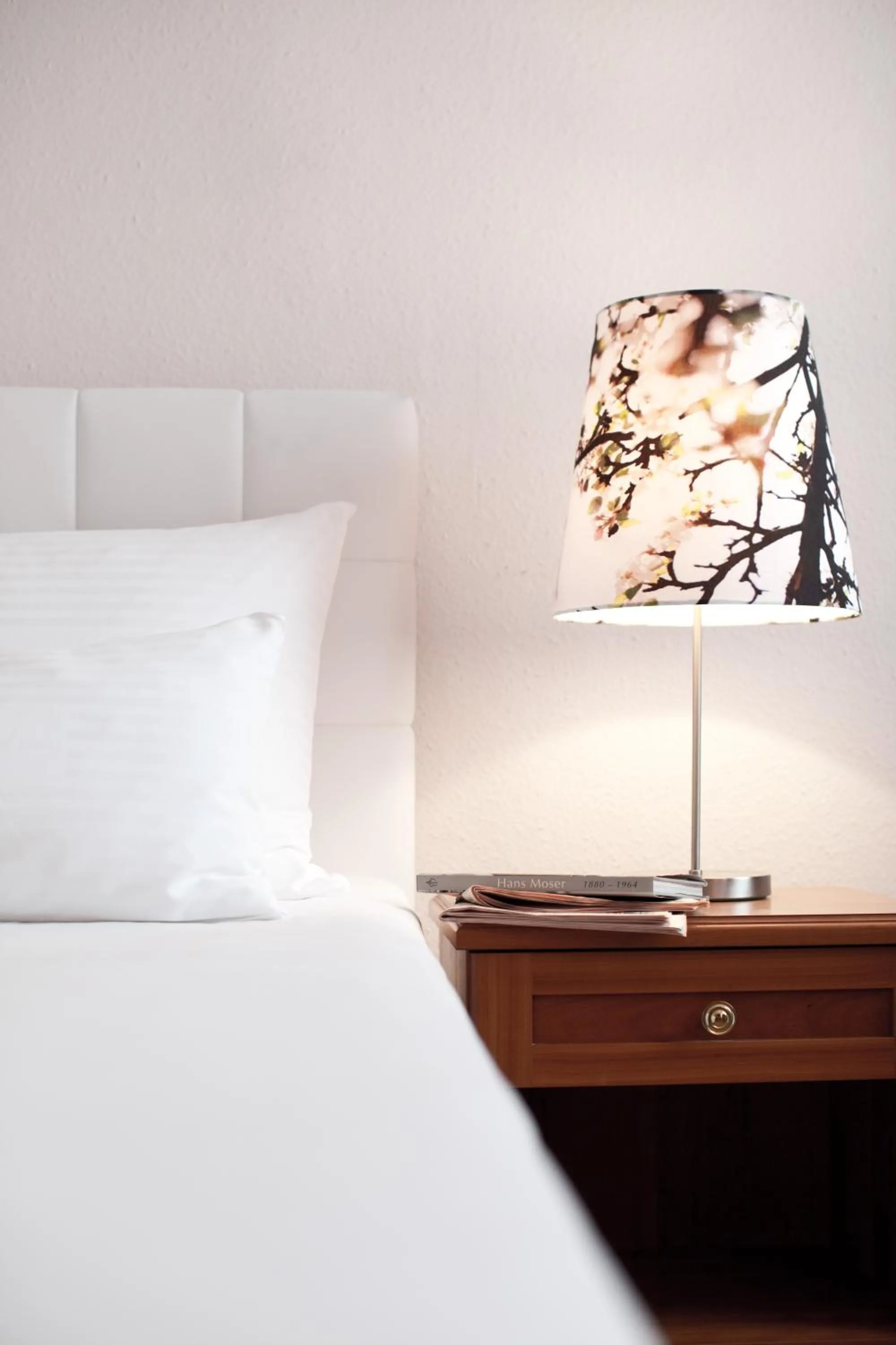 Bed in Hotel Schwalbe