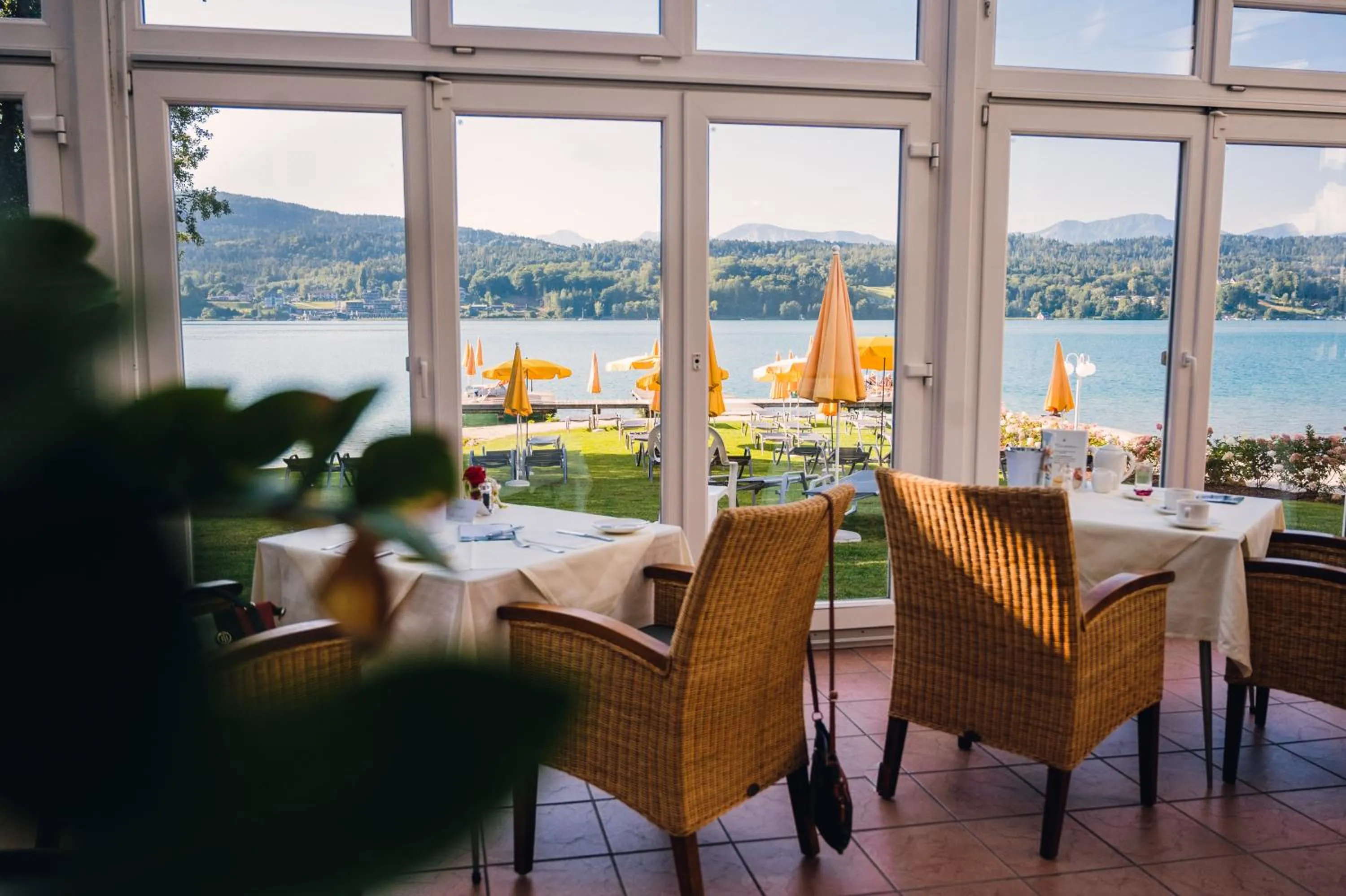 Restaurant/places to eat in Werzers Seehotel Wallerwirt