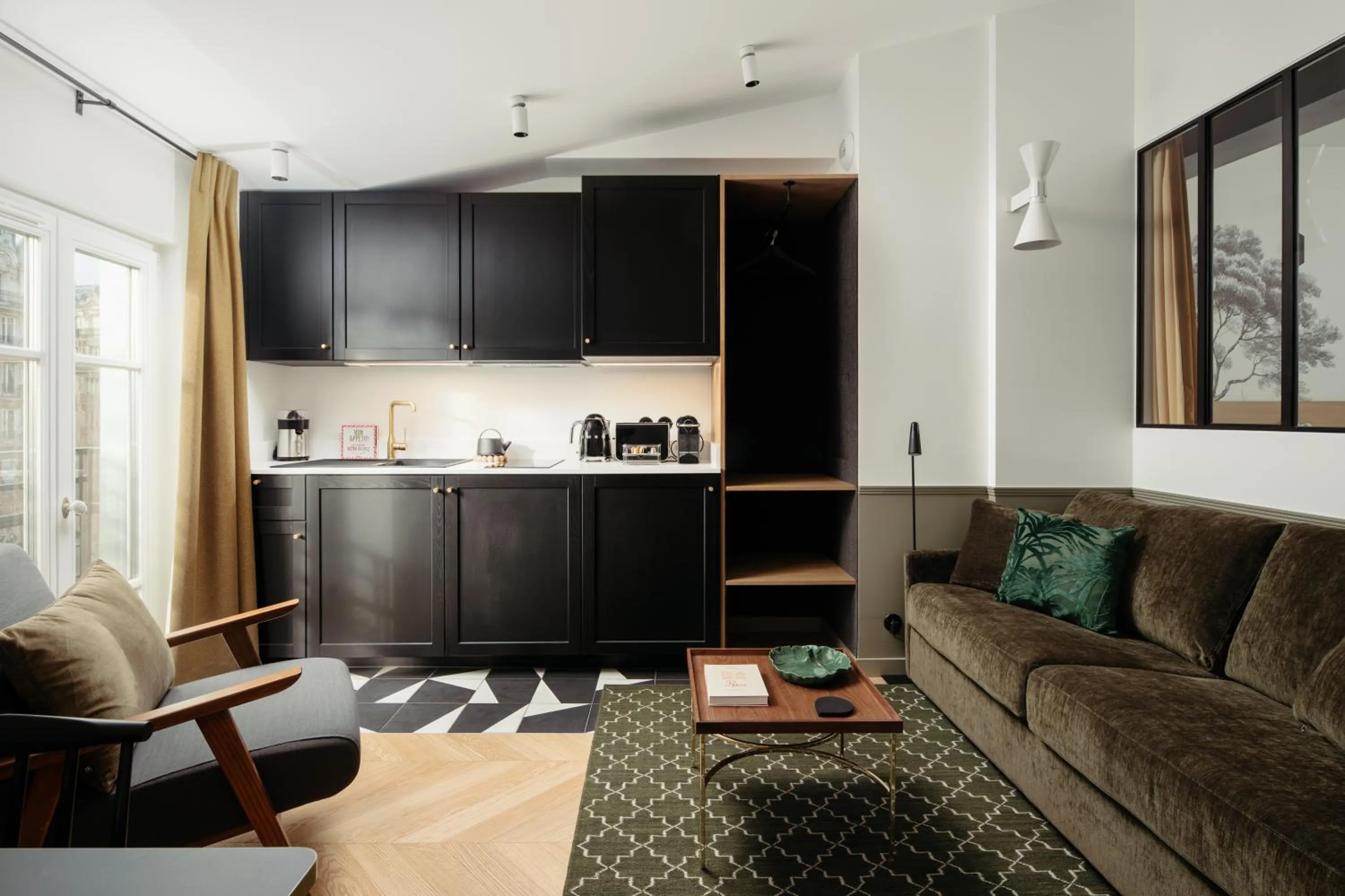 Kitchen or kitchenette in My Maison In Paris Montmartre