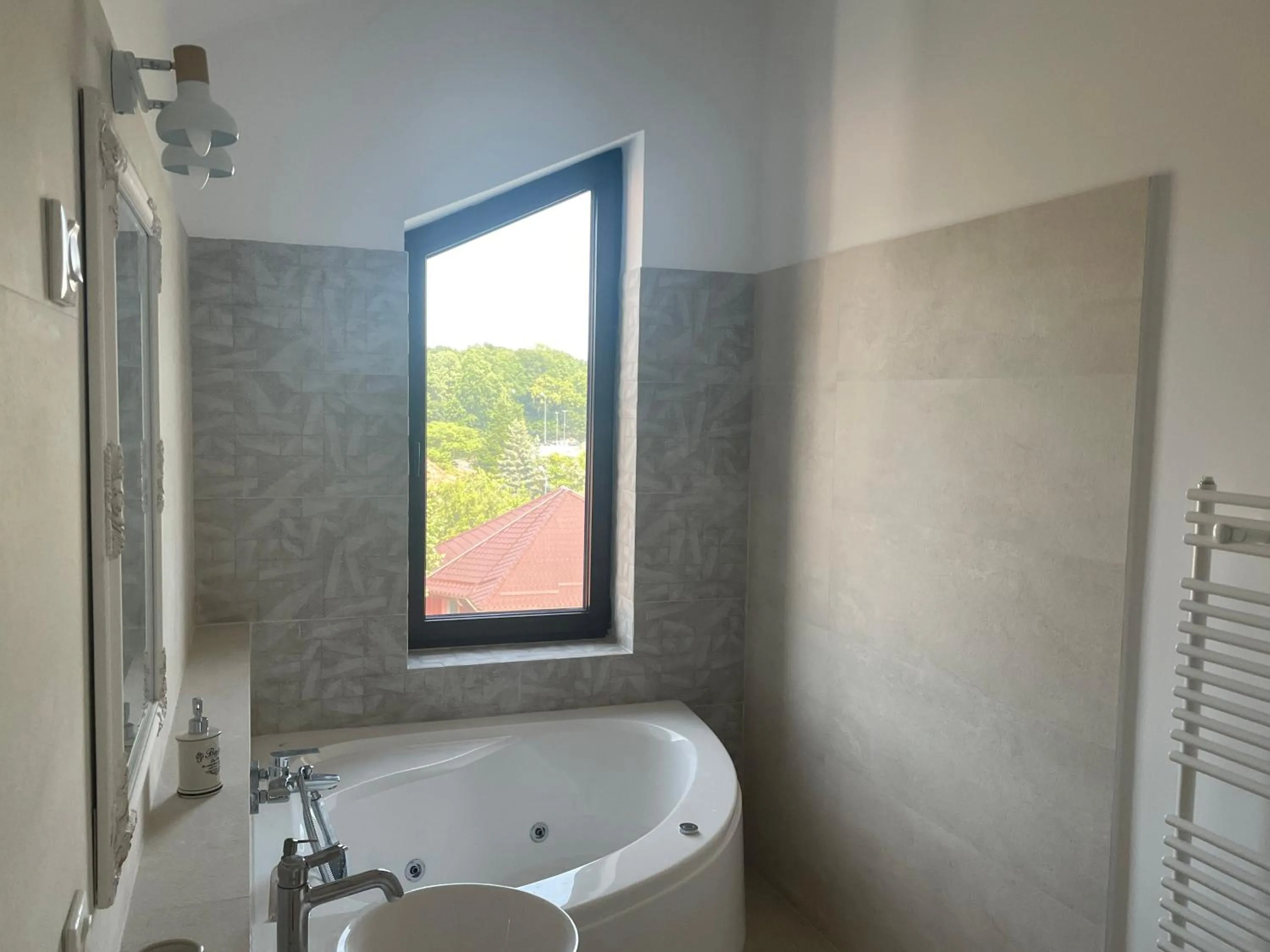 Bathroom in Iarca Inn