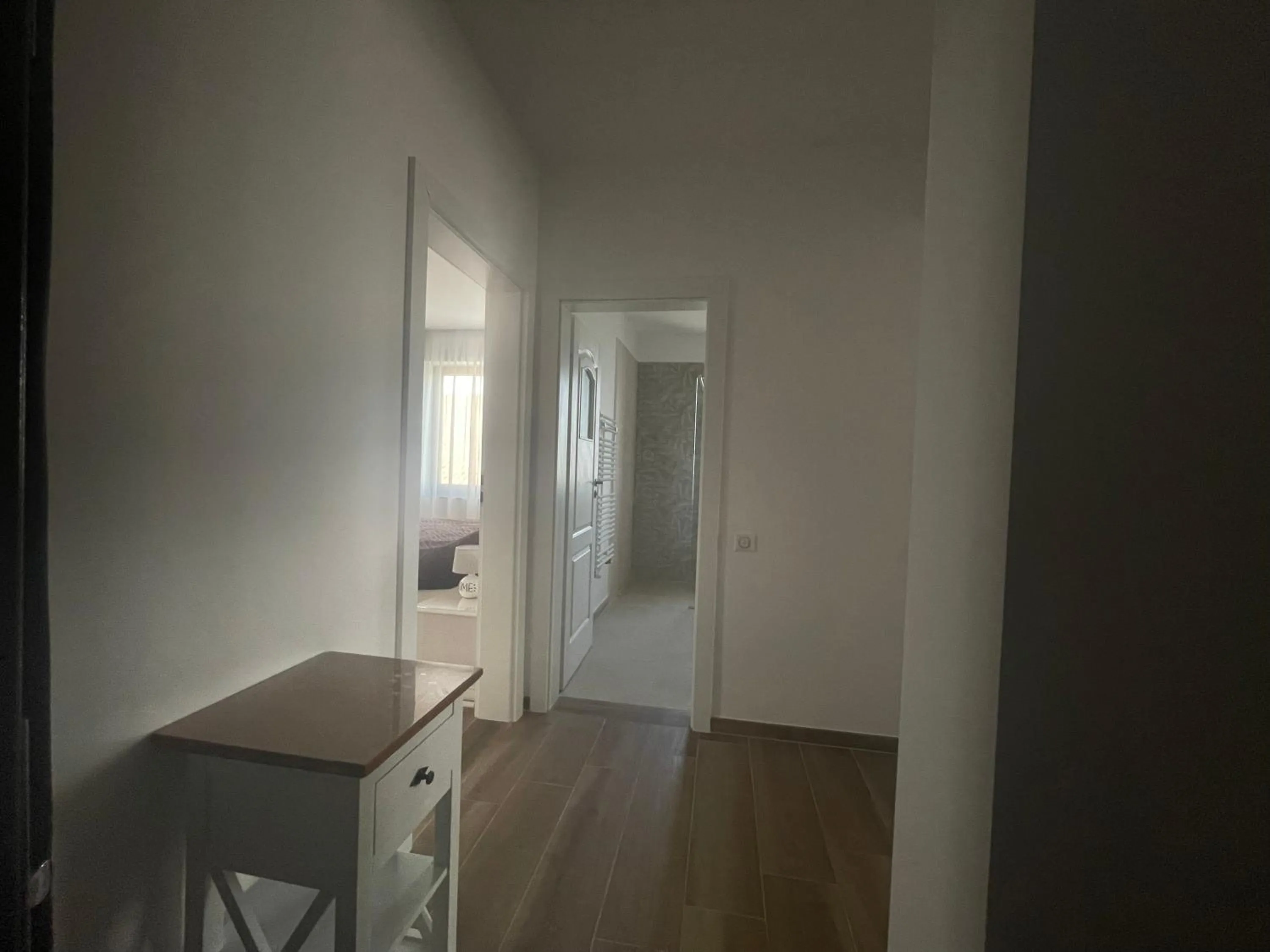 Facade/entrance in Iarca Inn