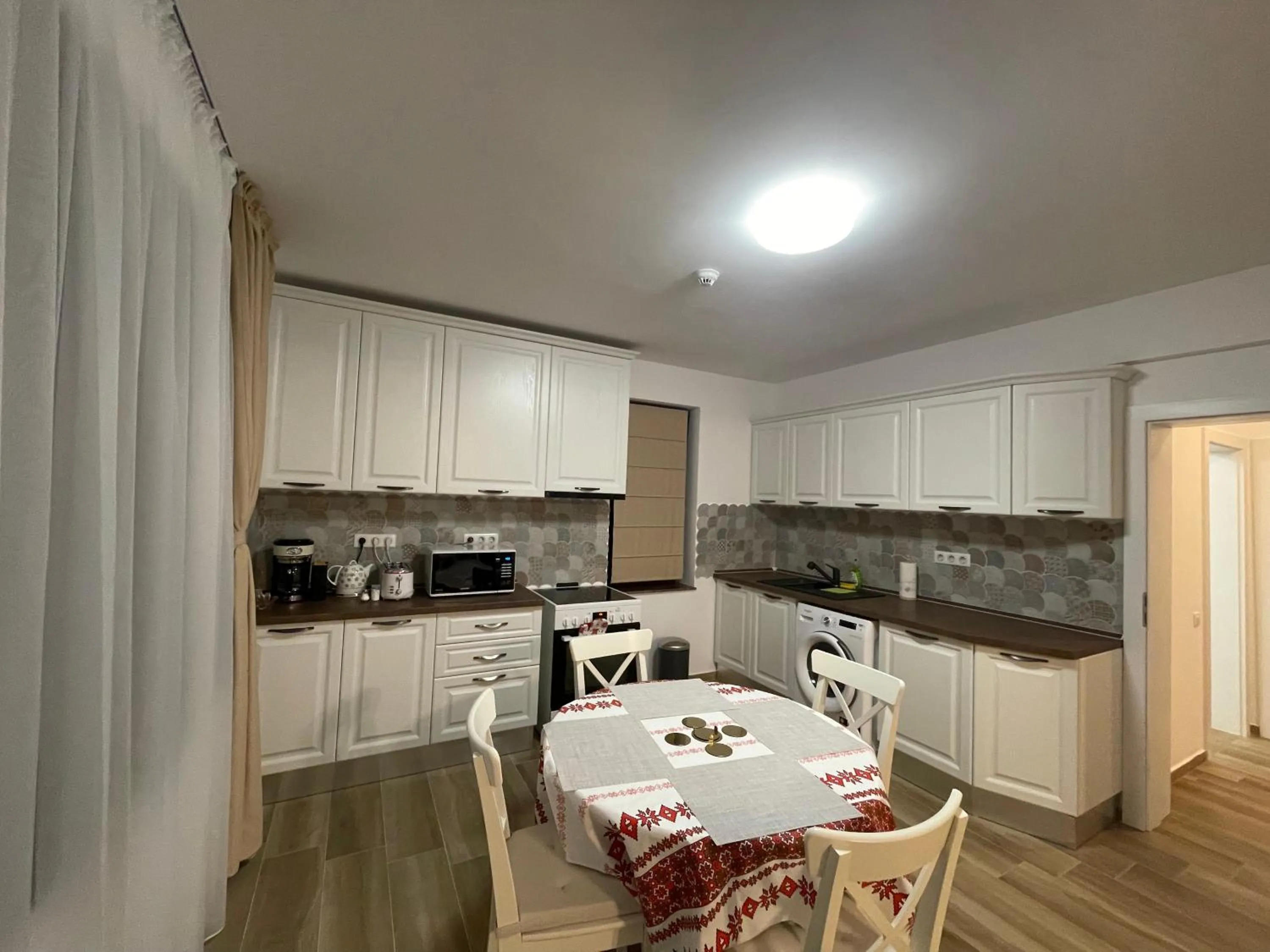 Kitchen or kitchenette in Iarca Inn