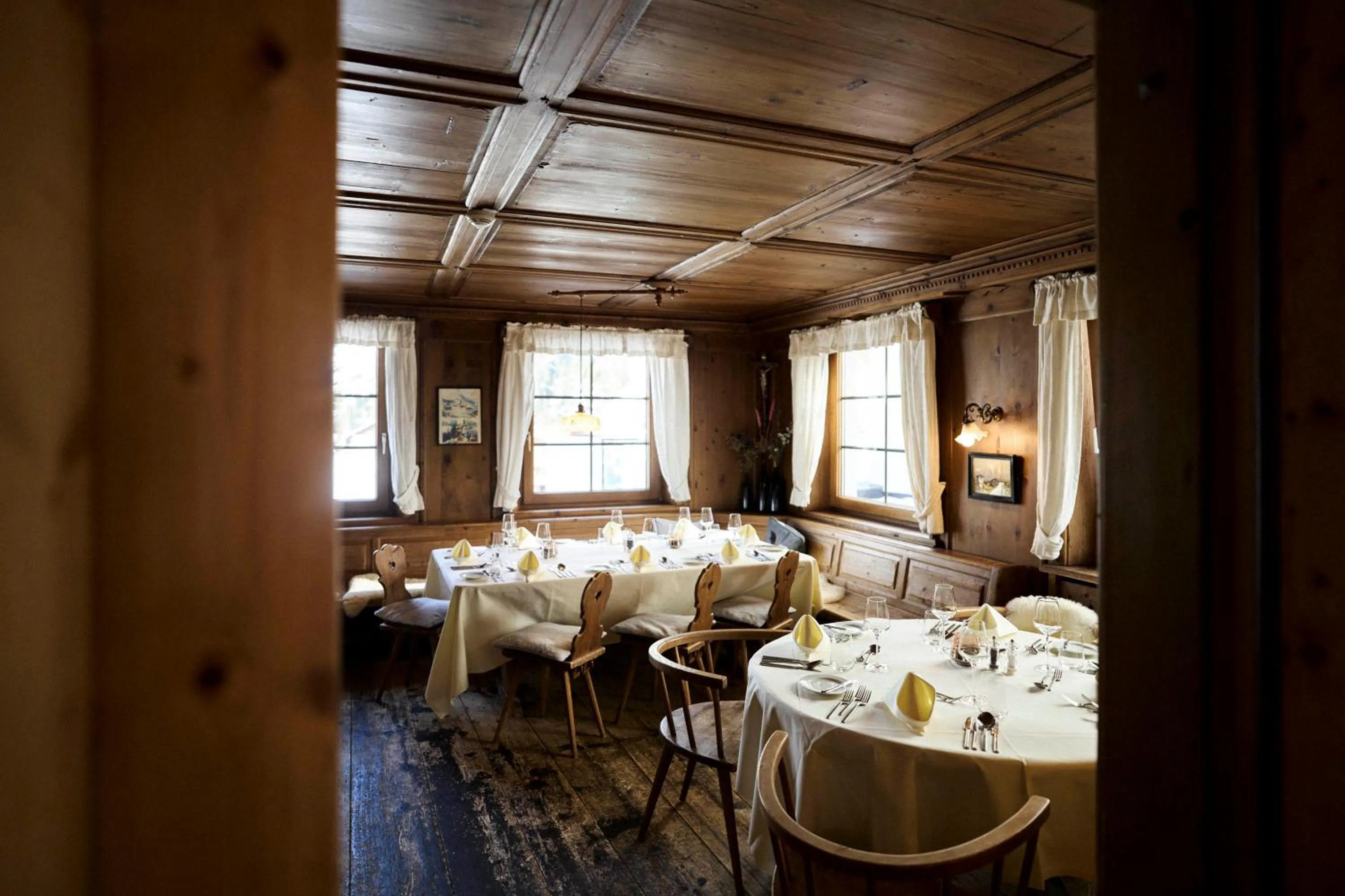 Restaurant/places to eat in Hotel Steffisalp