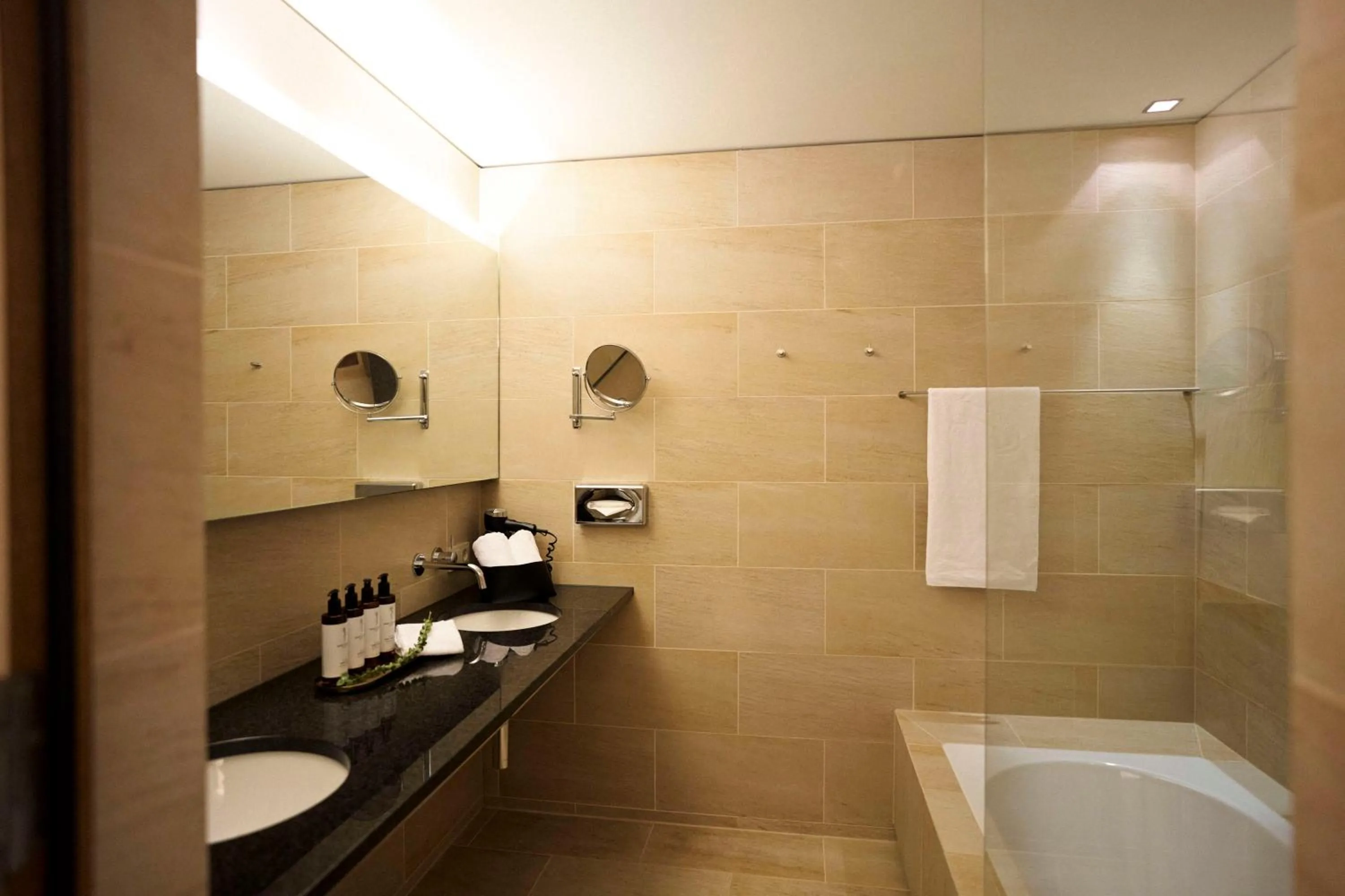 Bathroom in Hotel Steffisalp