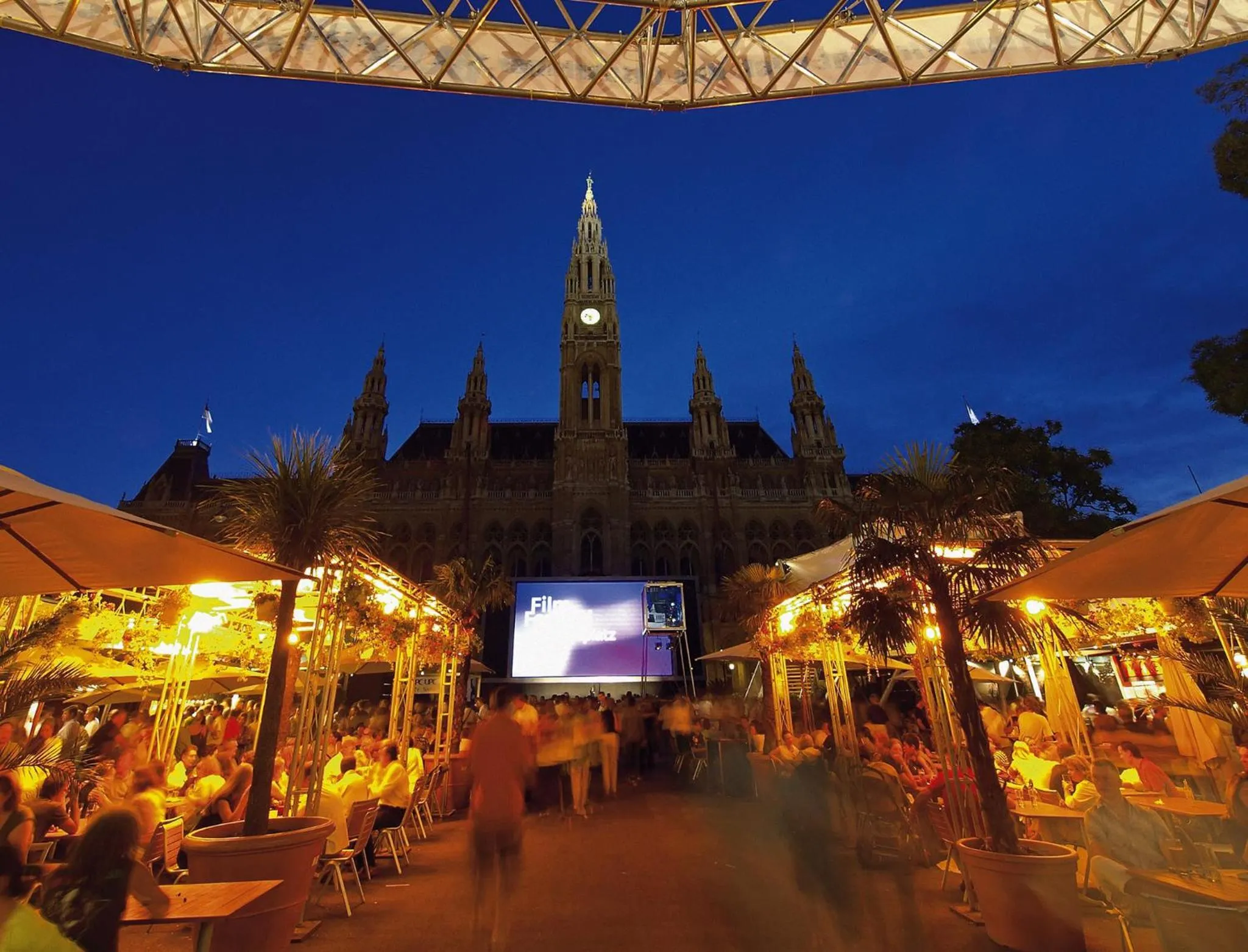 Area and facilities in ARTIST Boutique Hotel