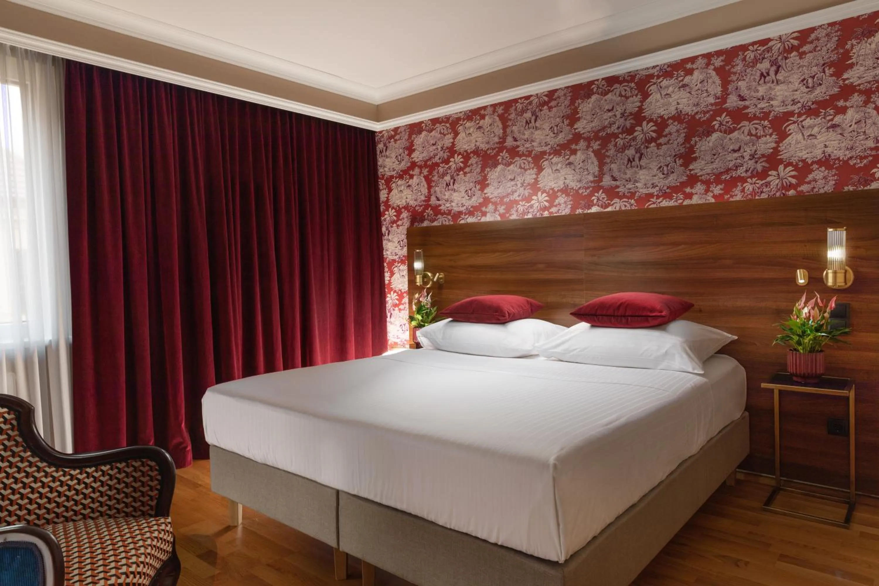 Photo of the whole room, Bed in ARTIST Boutique Hotel