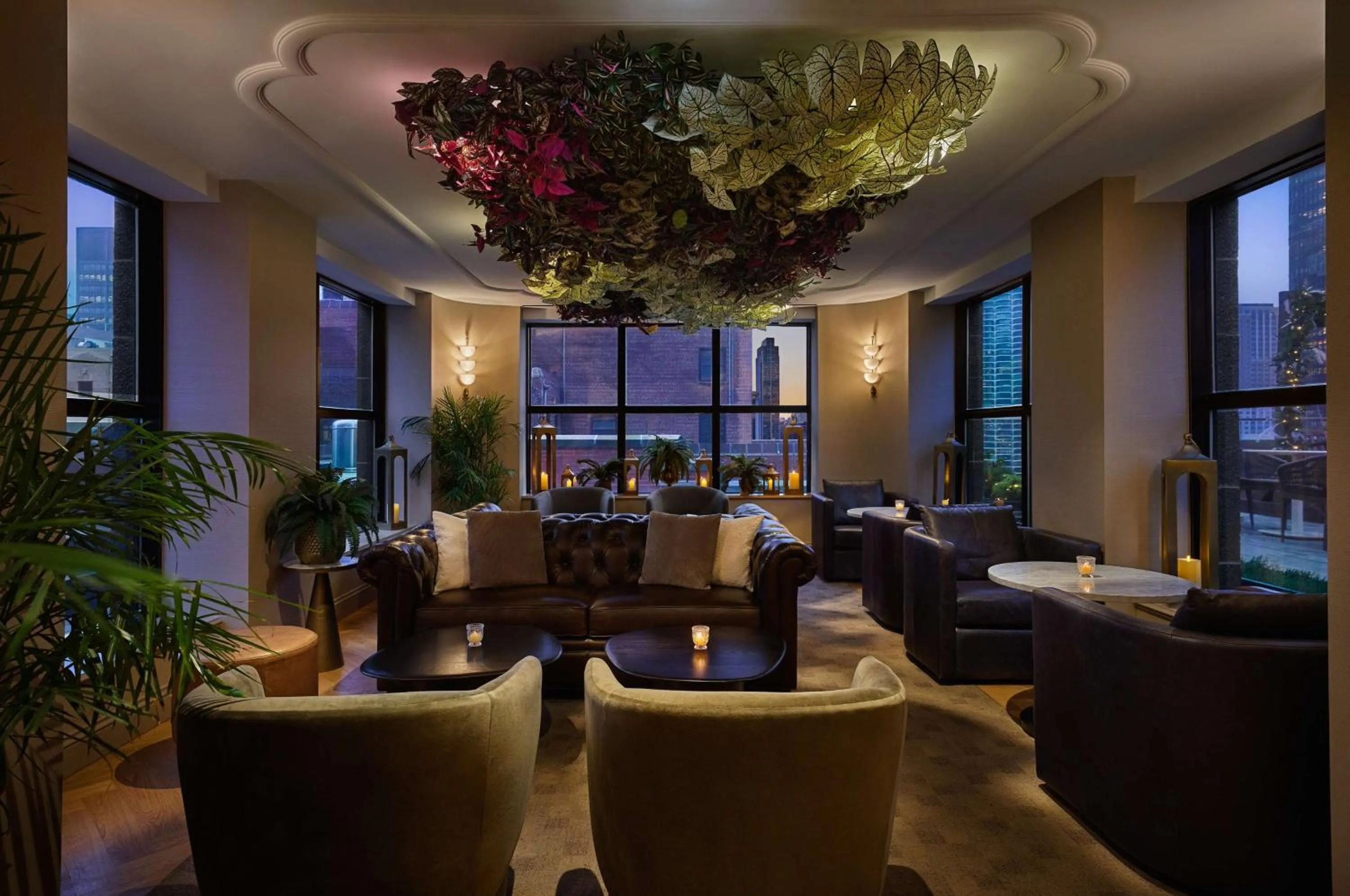 Lounge or bar in Pendry Chicago