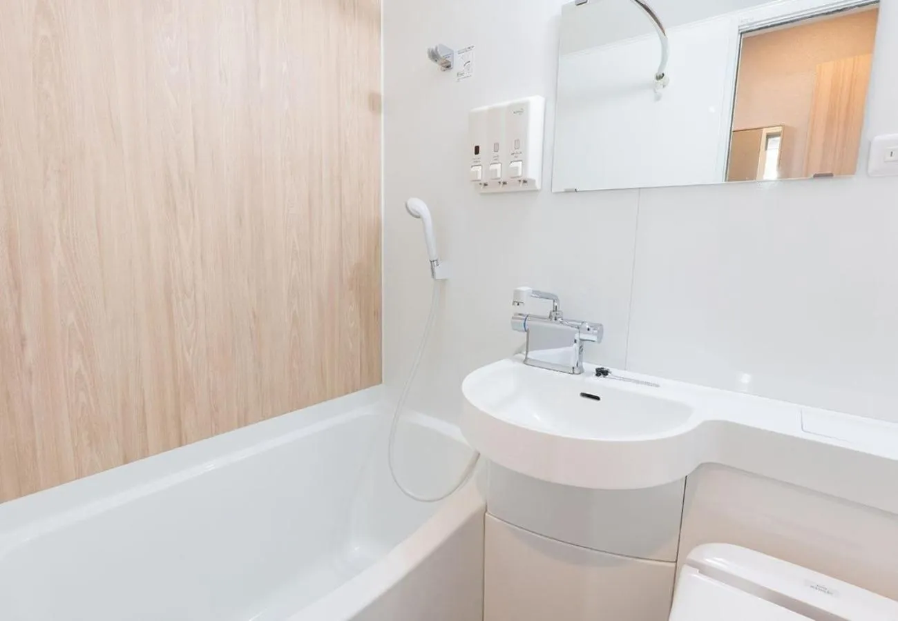 R&B Hotel Shin Yokohama Ekimae - Vacation STAY 14694v