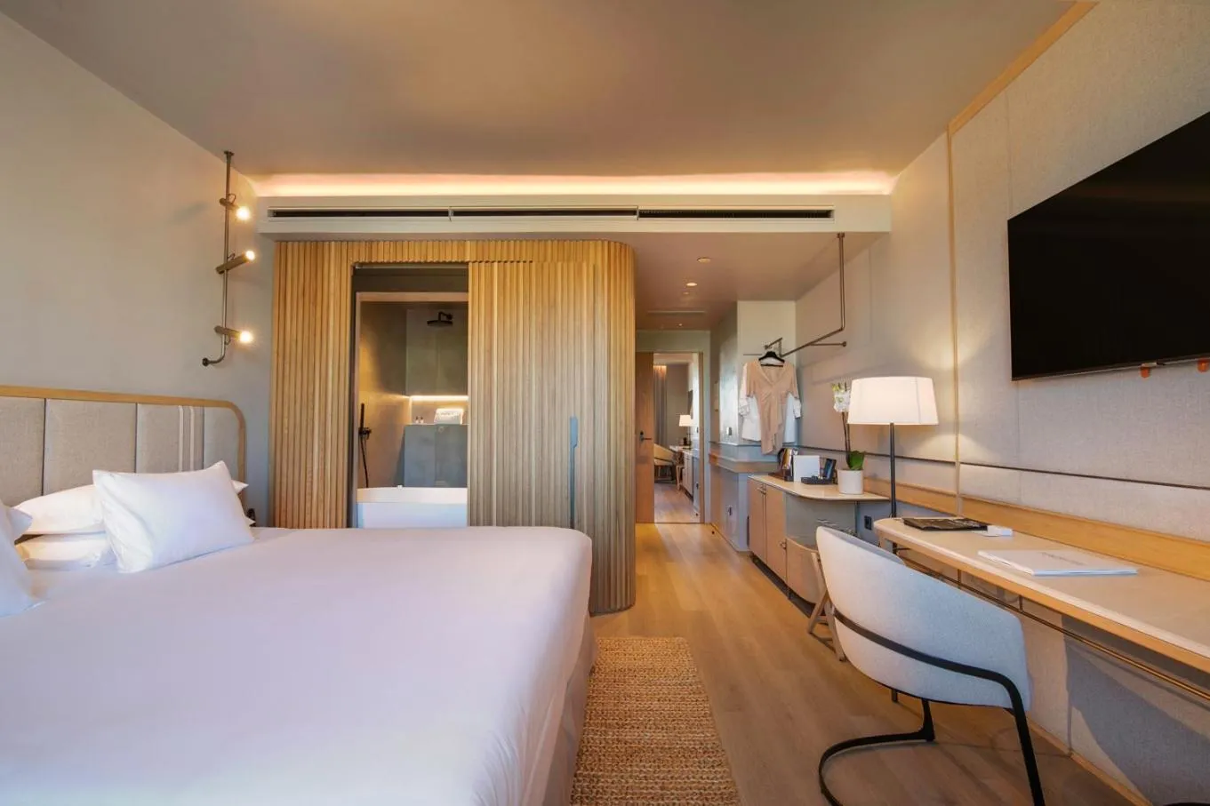 Photo of the whole room, Bed in Only YOU Hotel Málaga