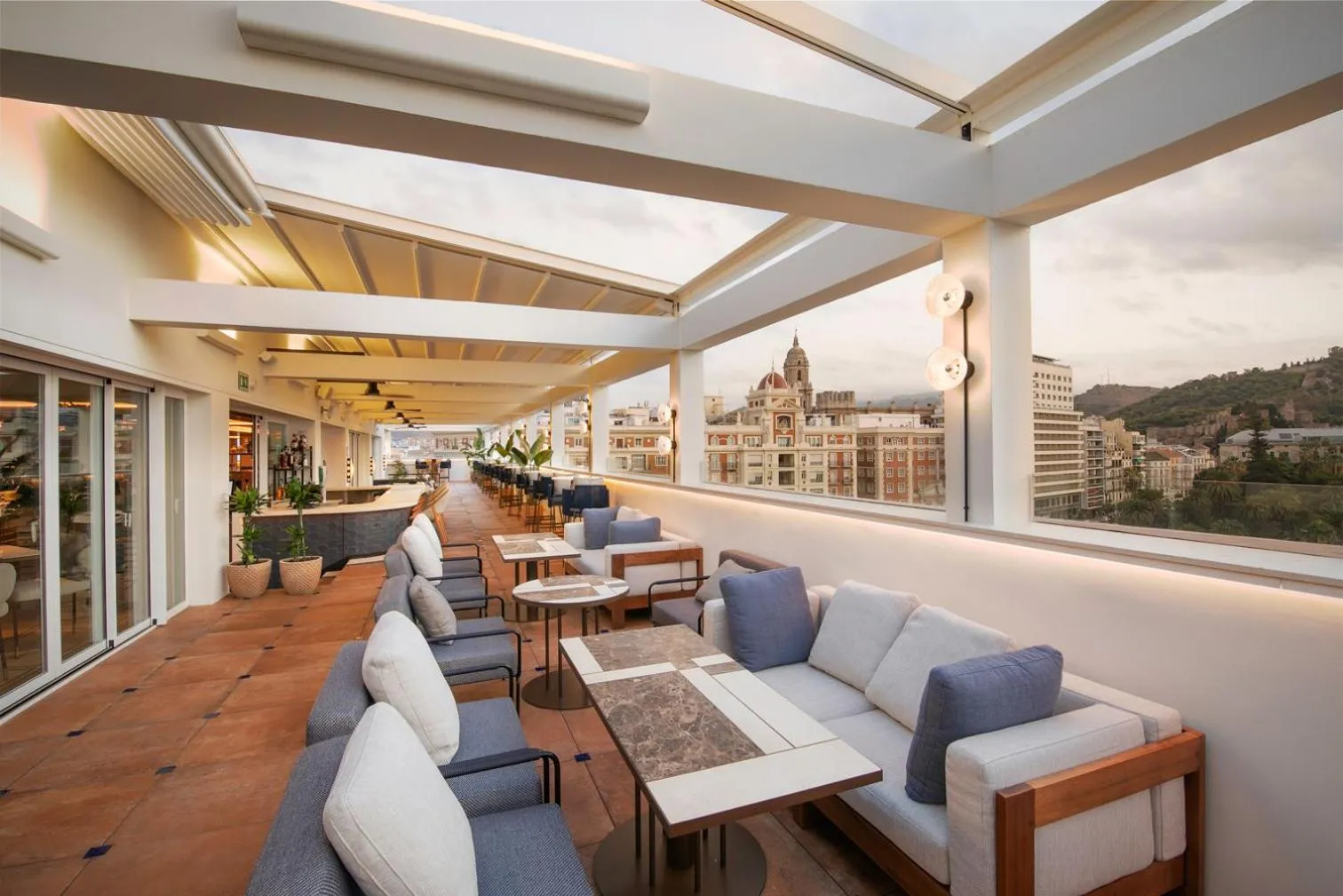 Restaurant/places to eat in Only YOU Hotel Málaga