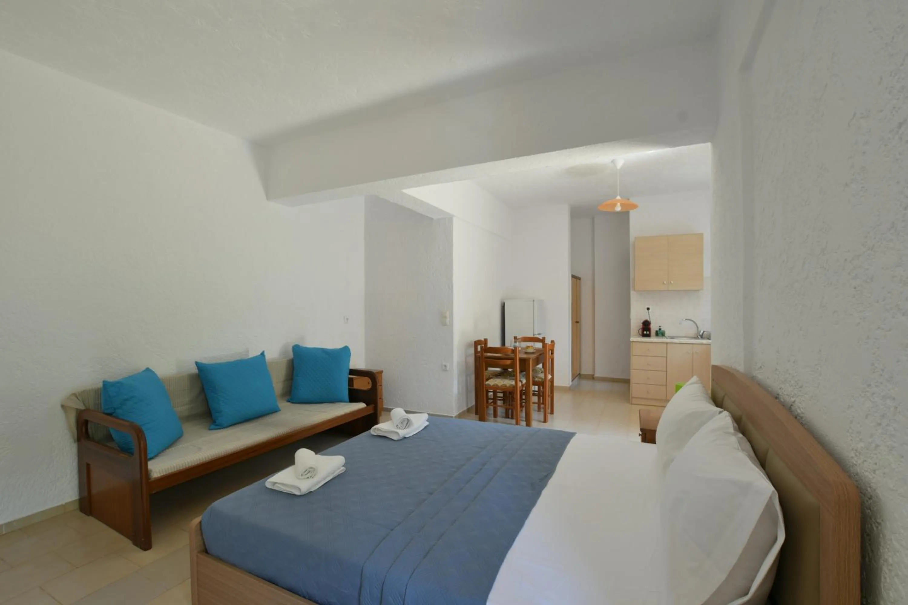 Bed in Galini Apartments