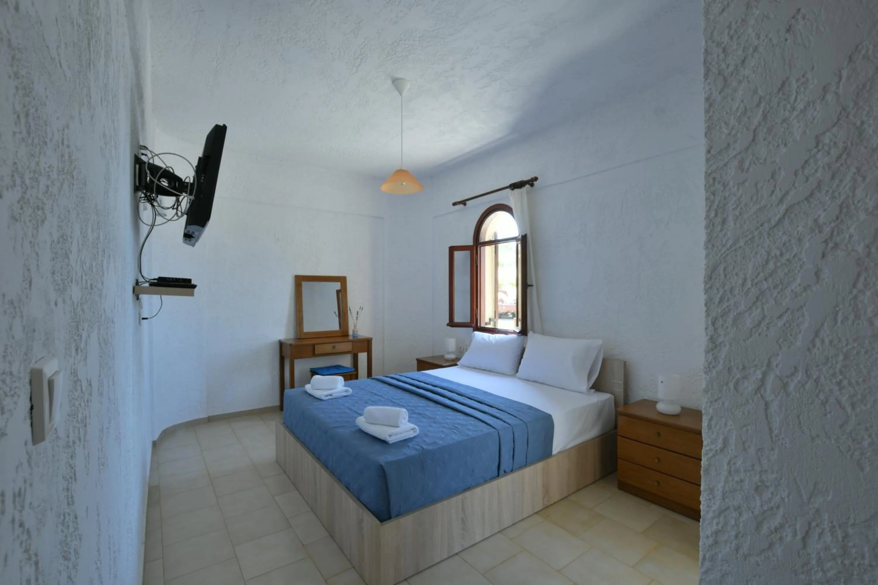 Bed in Galini Apartments