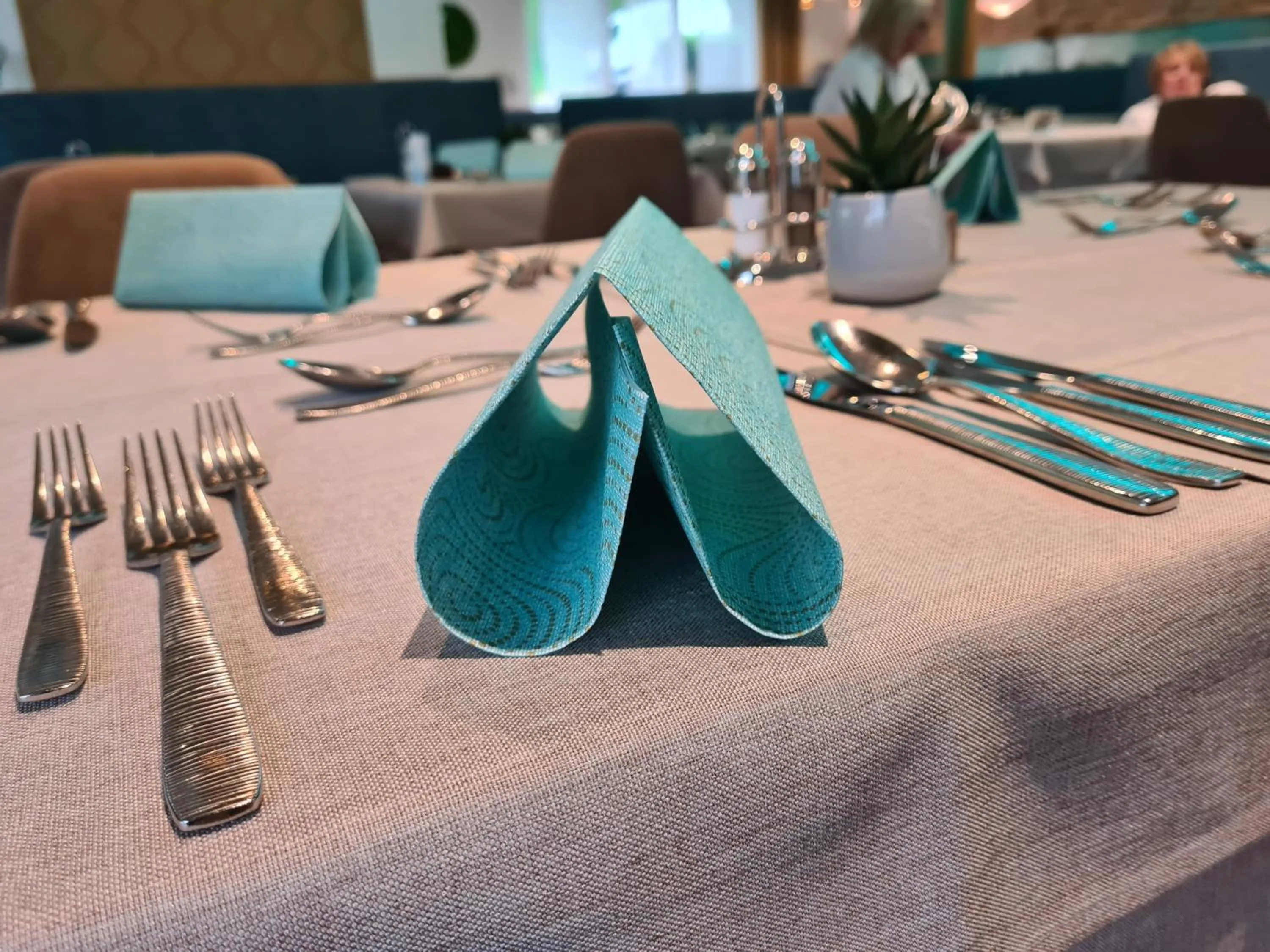 Restaurant/places to eat in Dei Hotel Schönblick