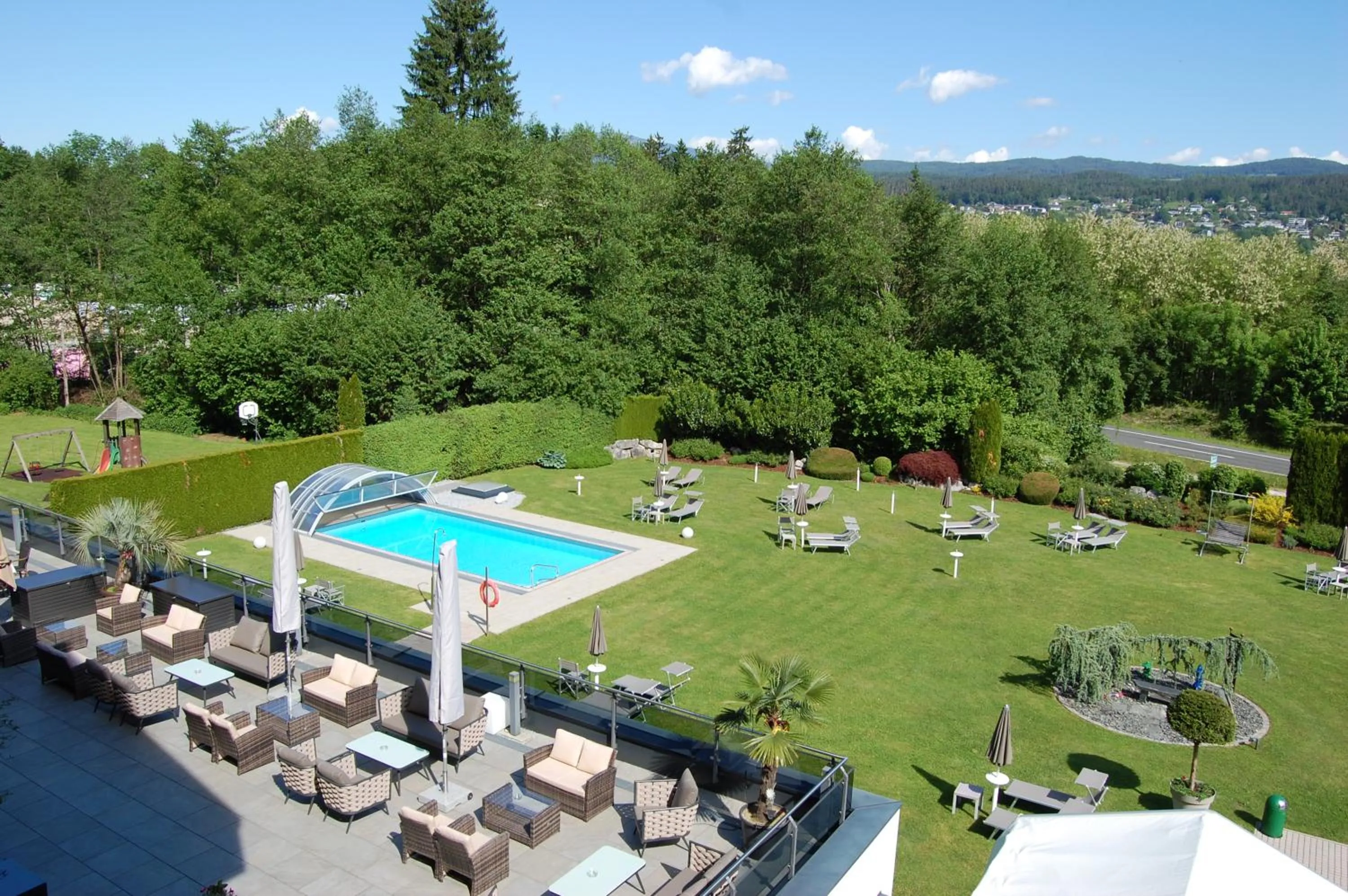 Garden view in Dei Hotel Schönblick